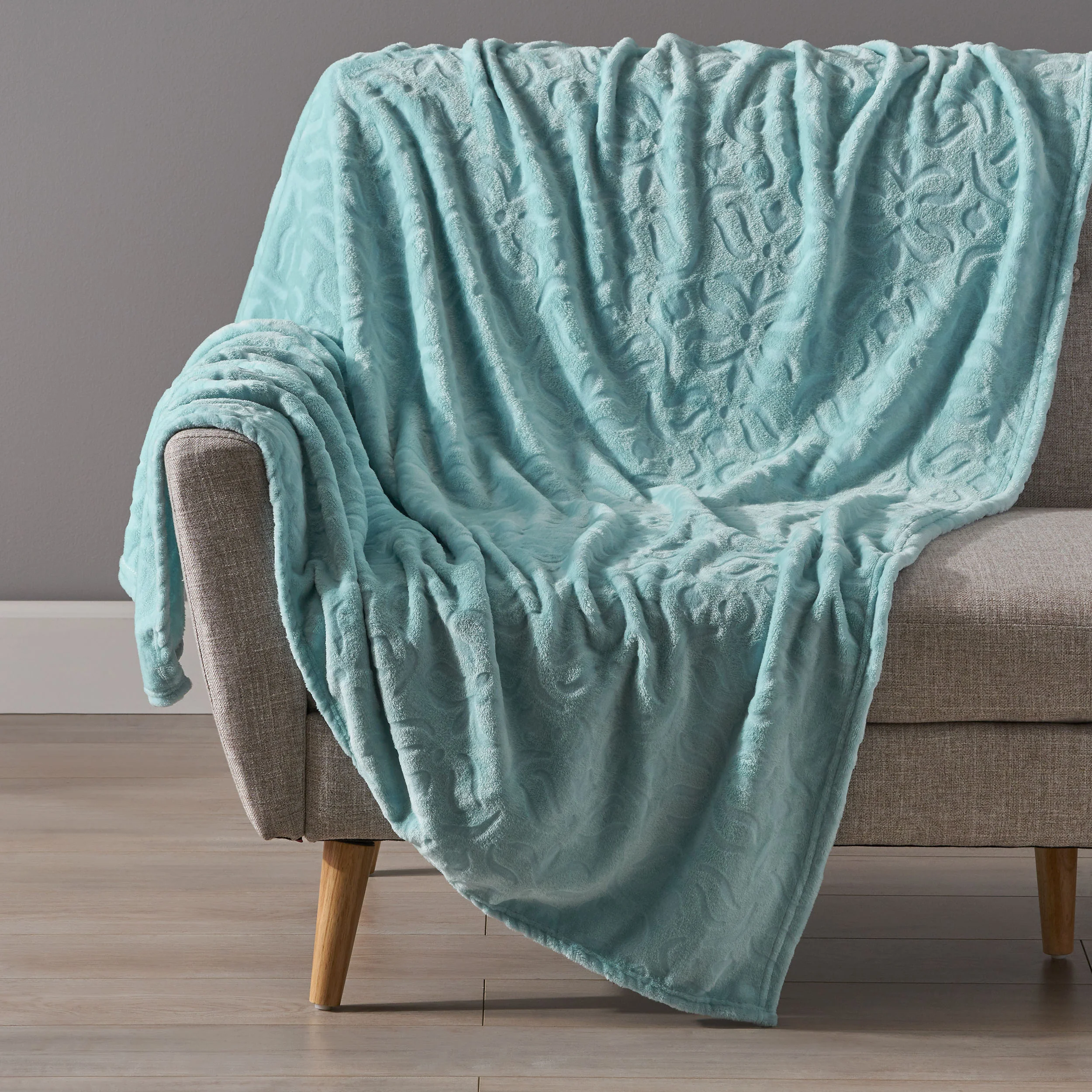 Jaiden Flannel Throw Blanket - furnishings