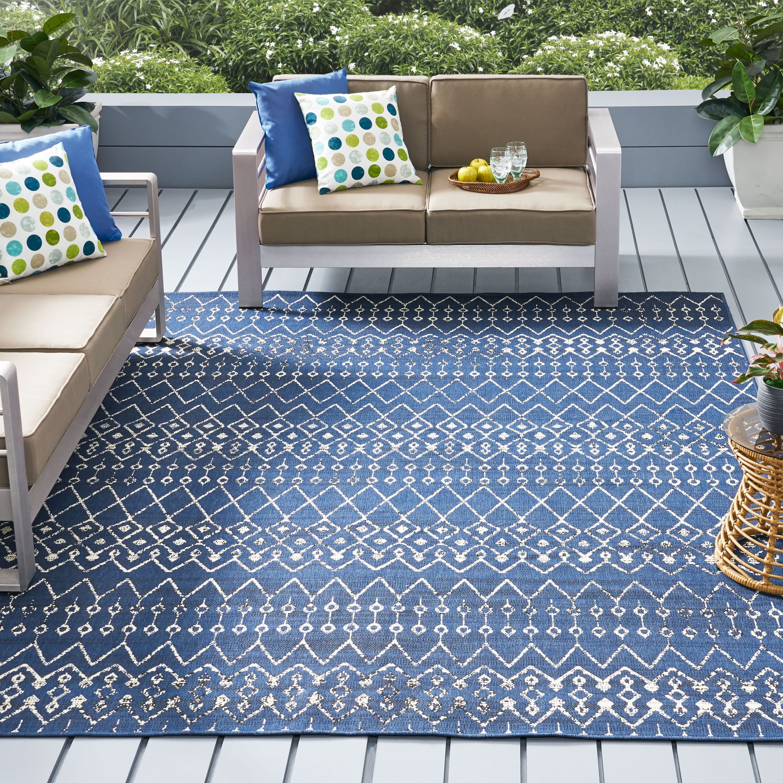 Sautter Indoor/Outdoor Area Rug - furnishings