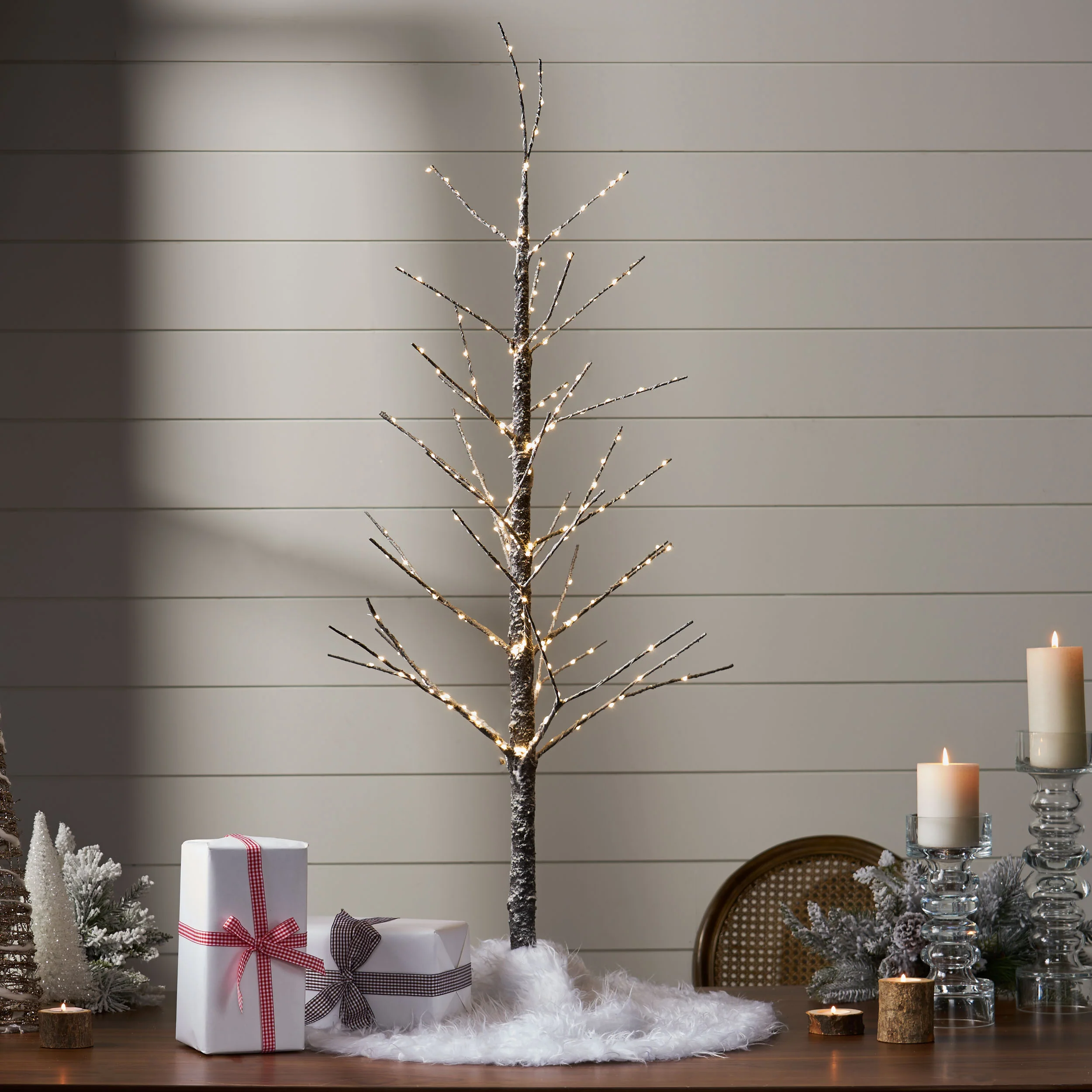 Graycelynn 4-foot Pre-Lit 228 Warm White LED Artificial Christmas Twig Tree - furnishings