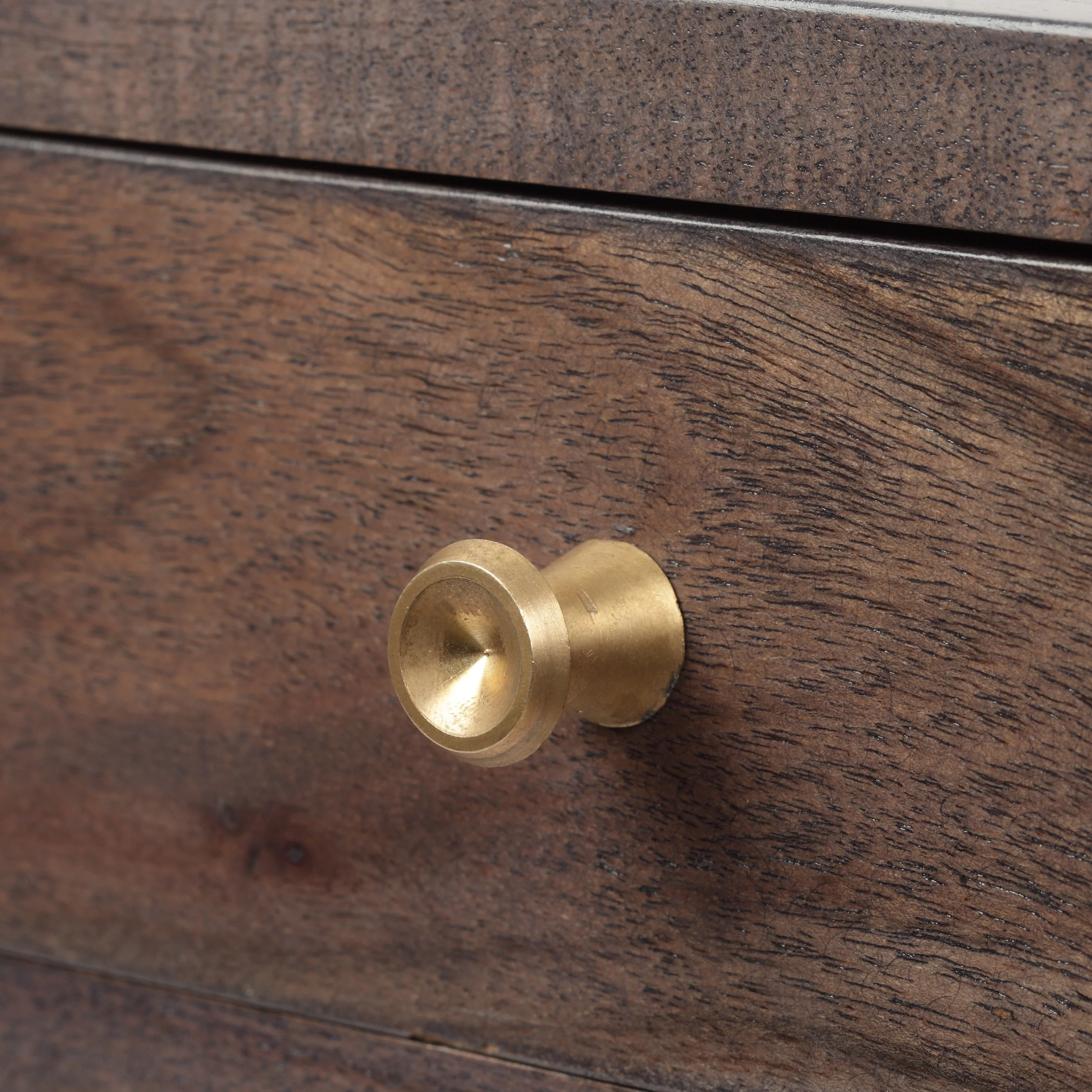 Darke Rustic Glam Handcrafted Acacia Wood C-Shaped Side Table, Dark Brown and Gold - furnishings