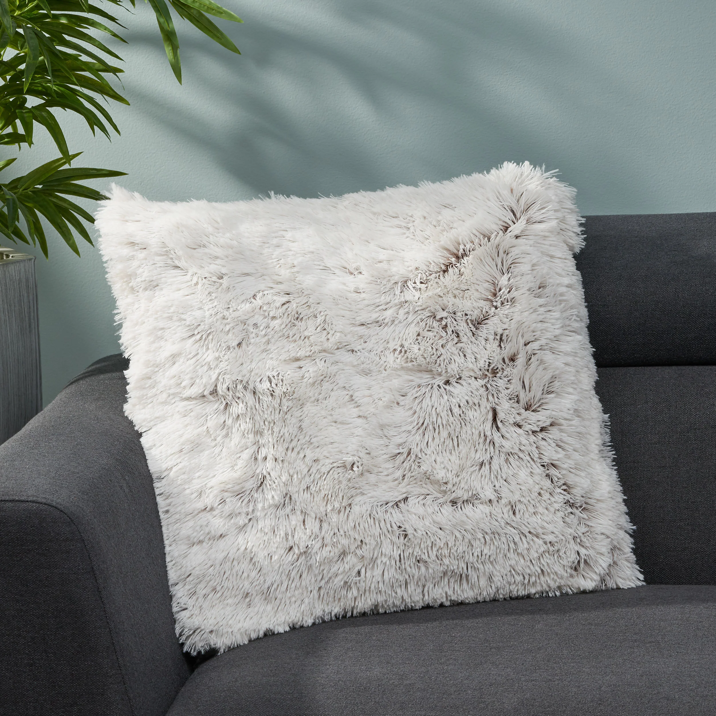 Anelle Modern Throw Pillow Cover - furnishings