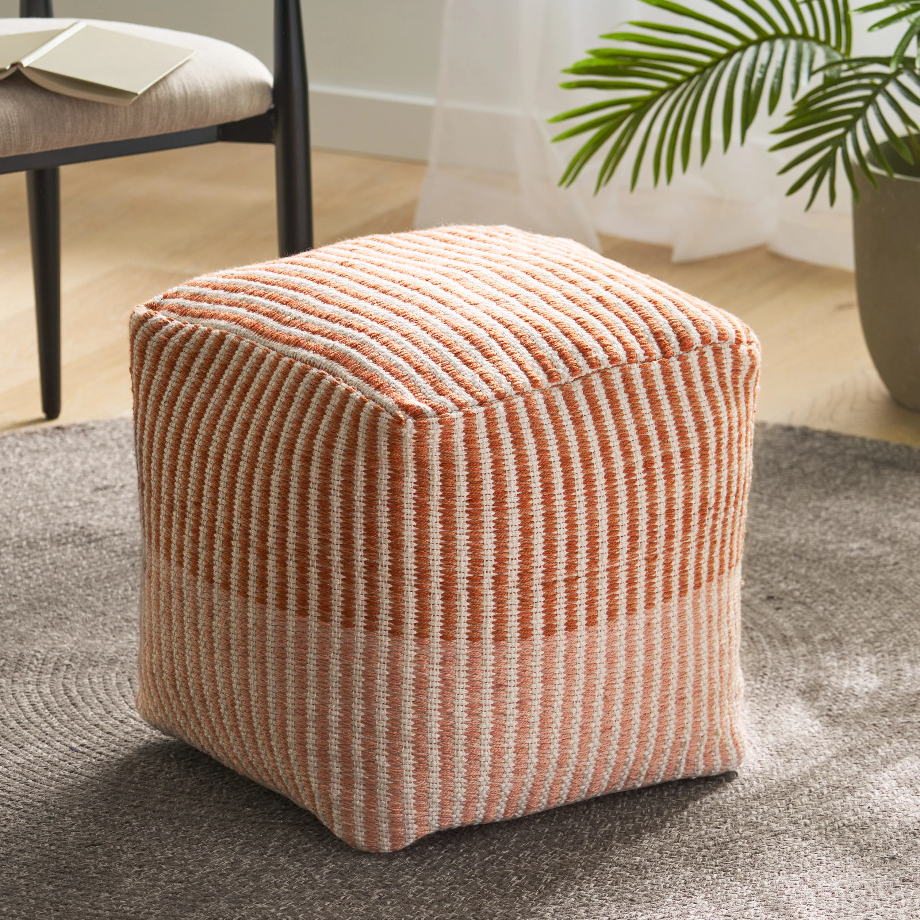 Alasia Boho Yarn Pouf - furnishings
