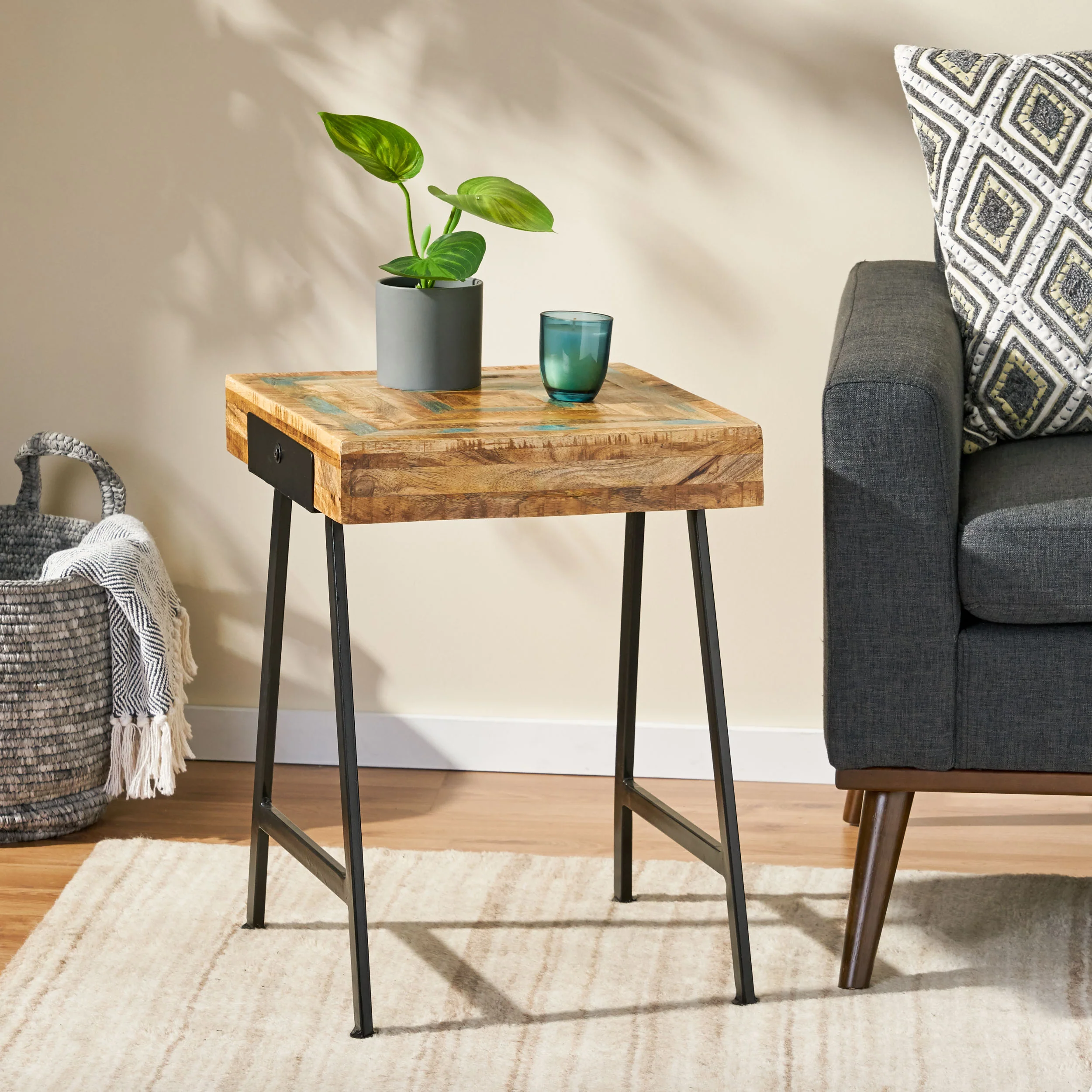 Rosewood Handcrafted Boho Mango Wood End Table - furnishings