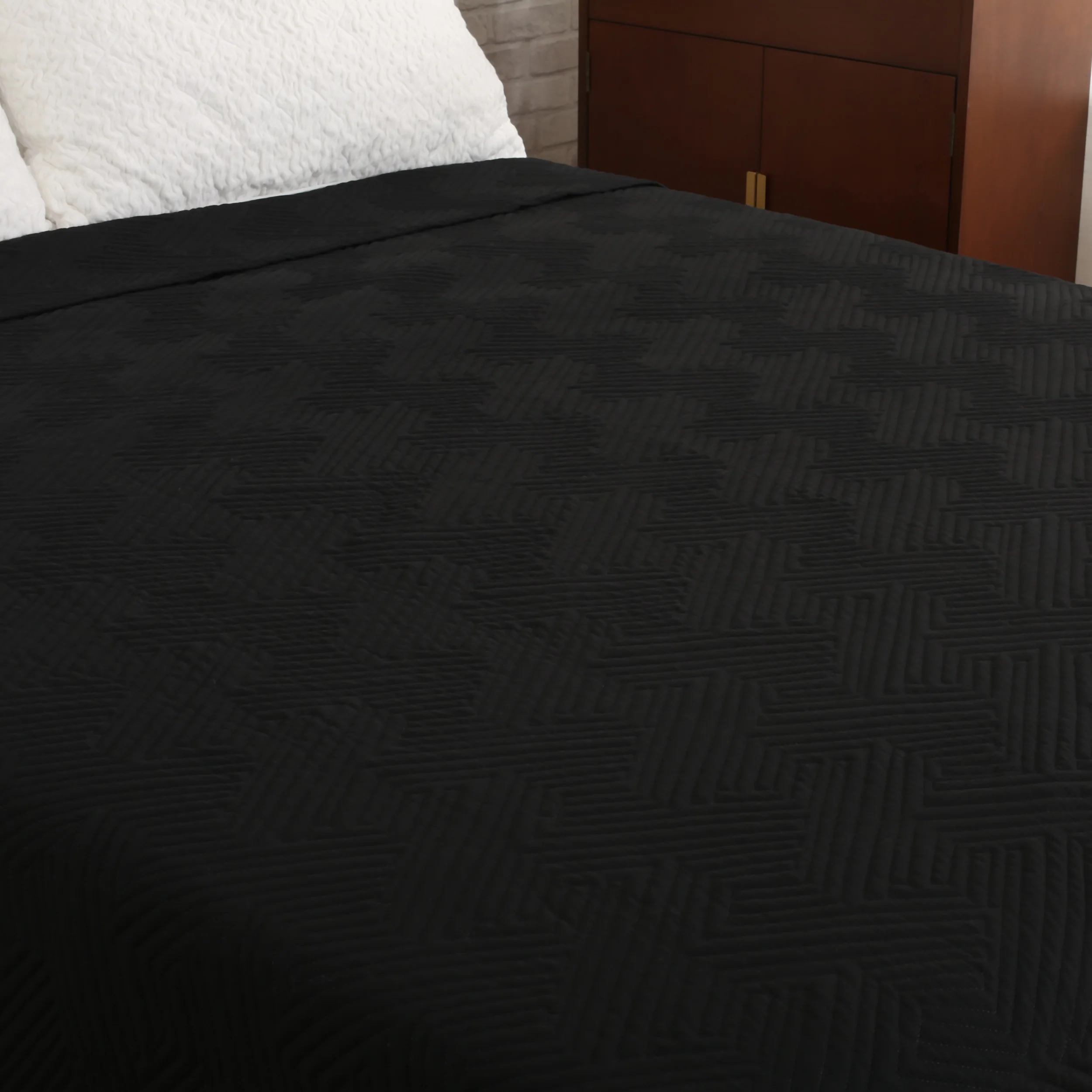Cohen Double Bed Fabric Quilt - furnishings