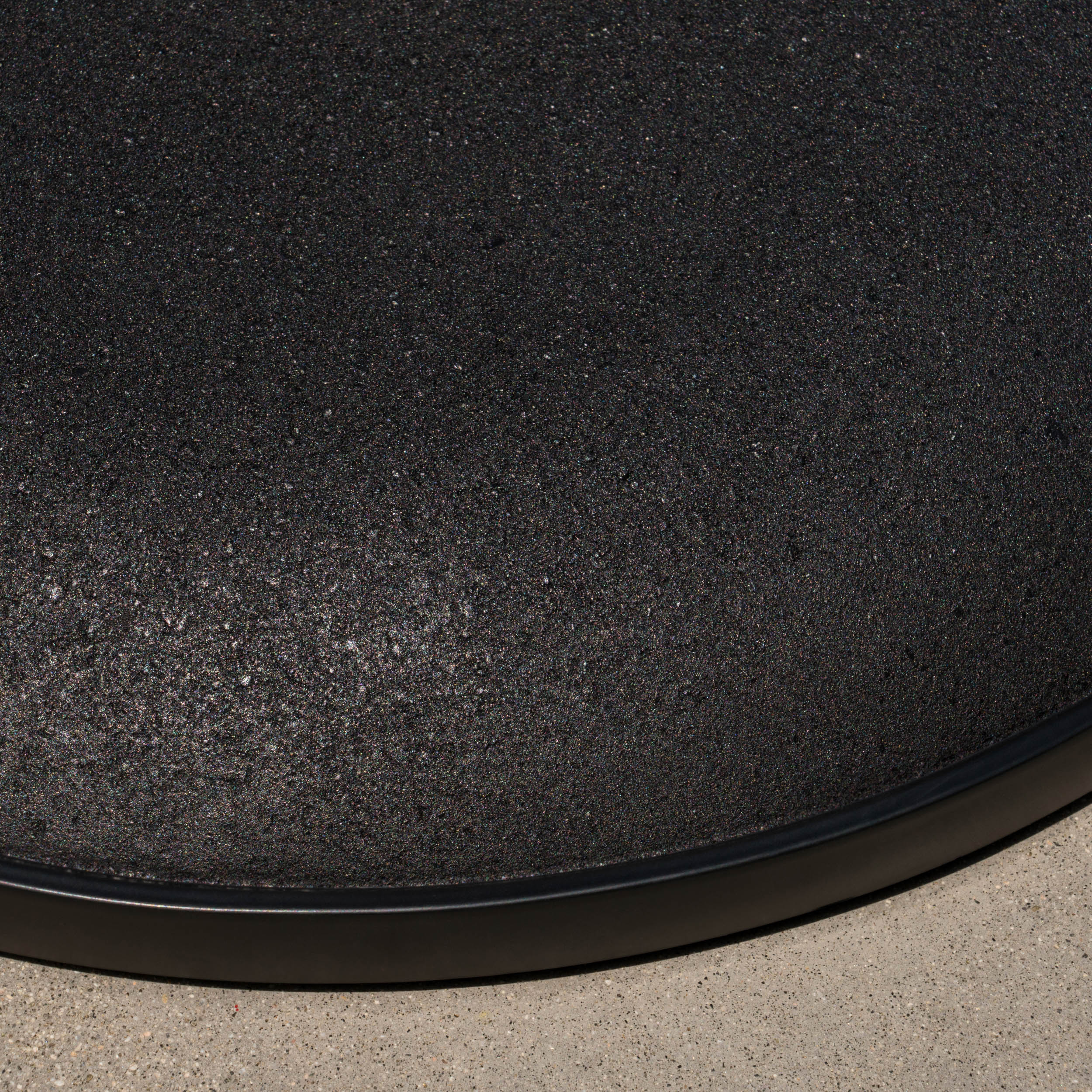 Hamilton Outdoor 33 lbs Circular Concrete Umbrella Base - furnishings