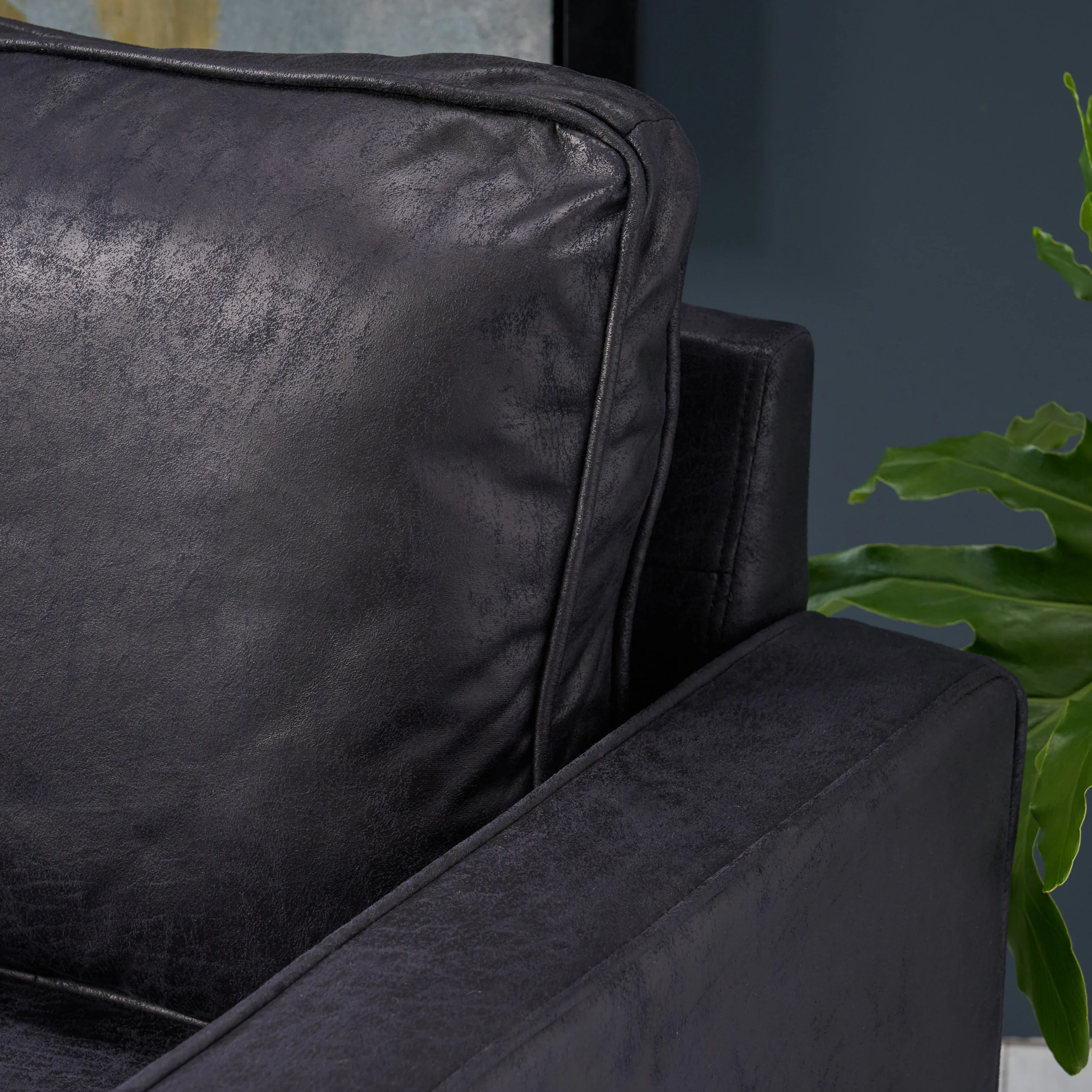 Elizabeth Contemporary Club Chair - furnishings
