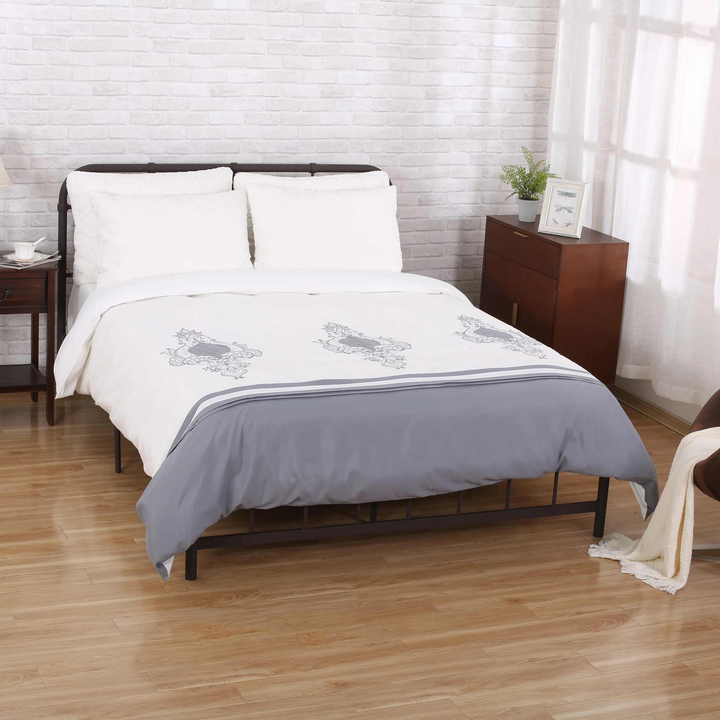 Bodhi Queen Size Fabric Duvet Cover - furnishings
