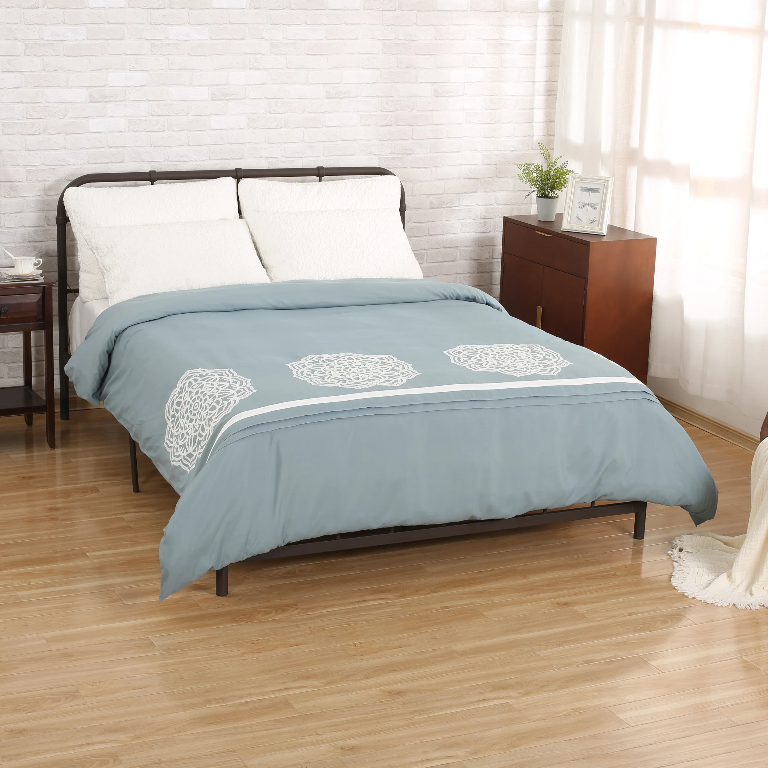 Liliana Queen Size Fabric Duvet Cover - furnishings