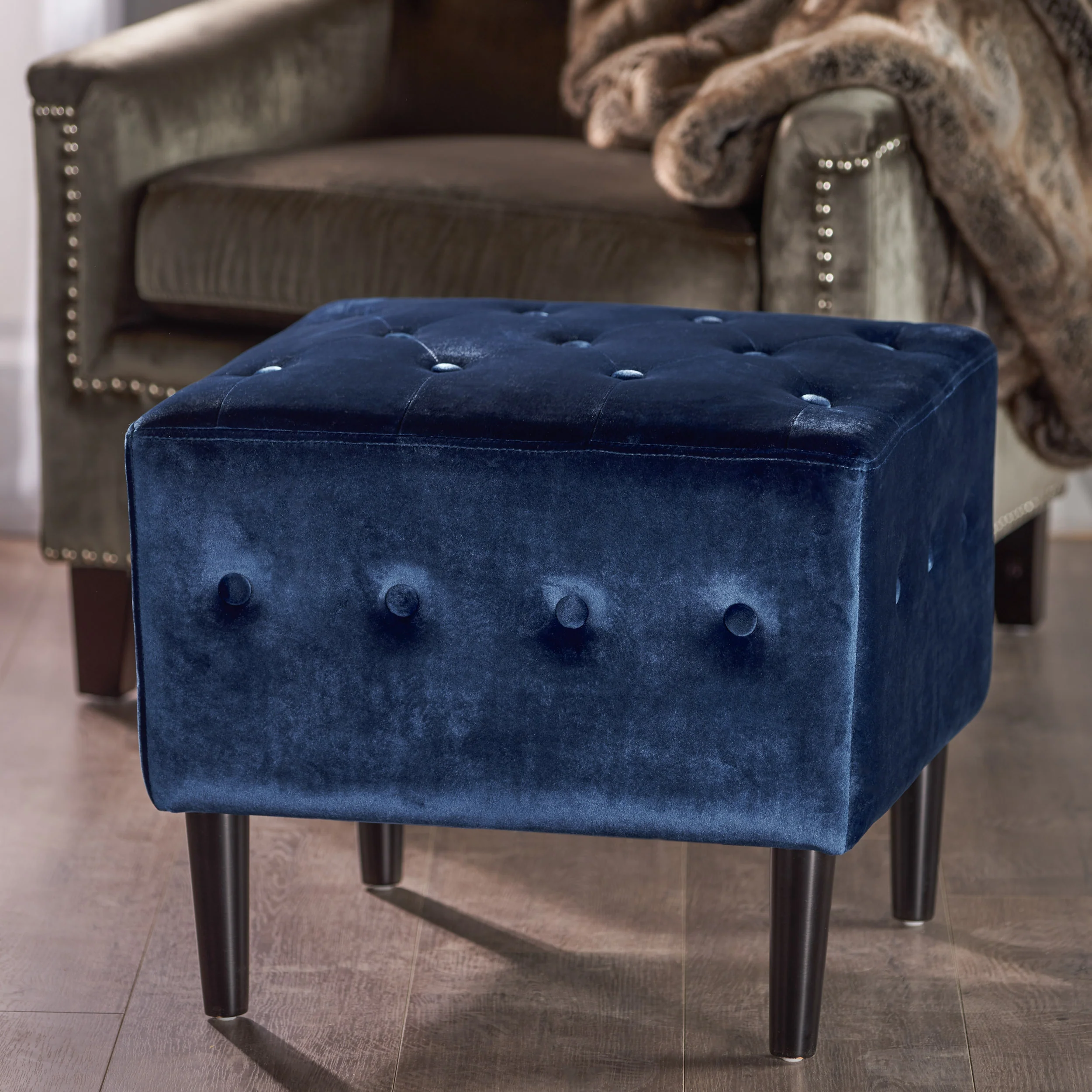Aleena Tufted New Velvet Ottoman - furnishings
