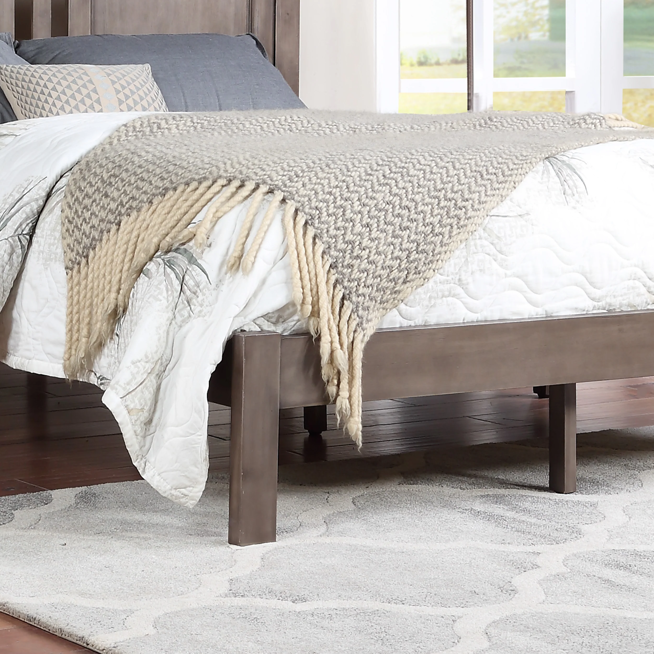 Kashtyn Modern Farmhouse Acacia Wood Queen Bed Platform - furnishings