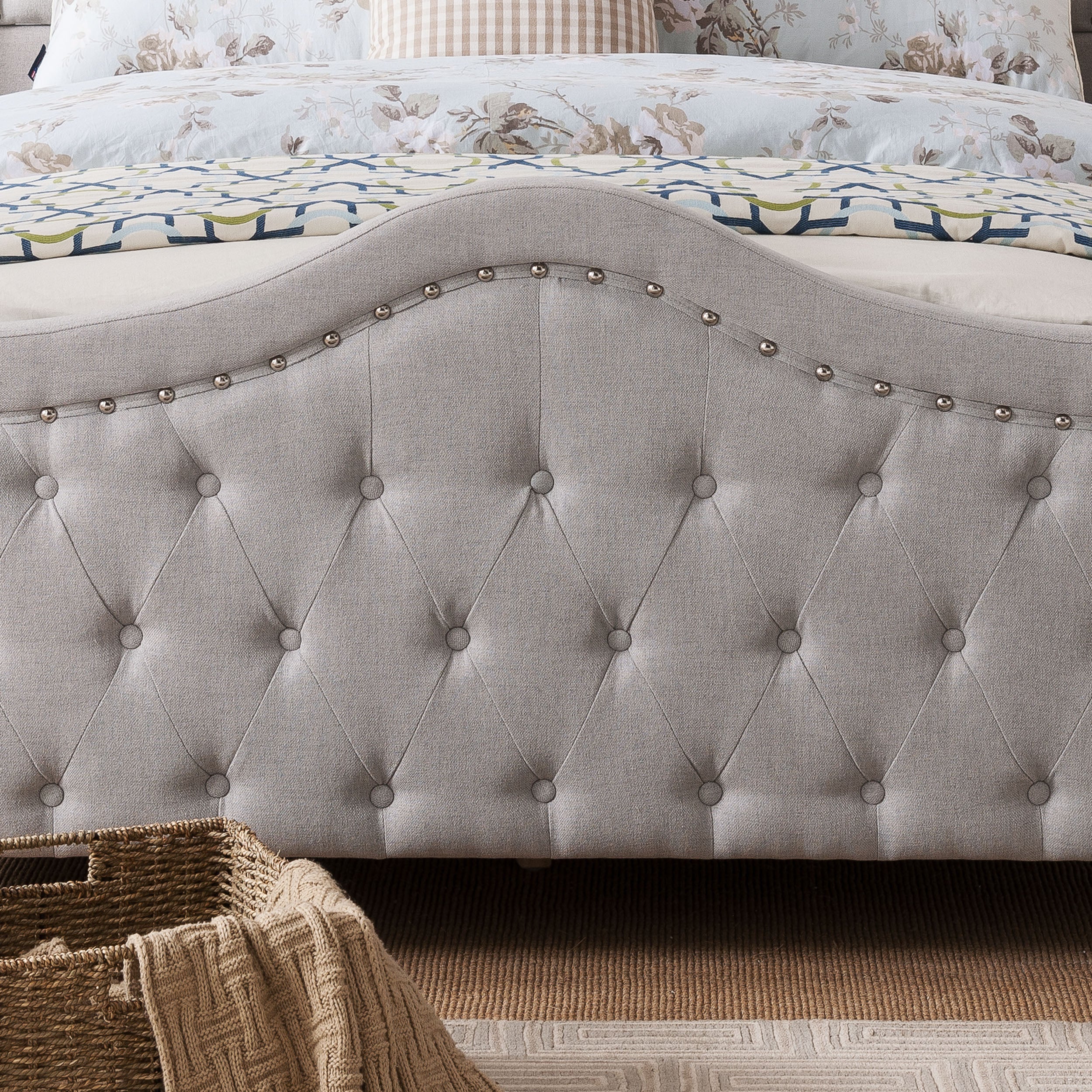 Livi Fabric Fully Upholstered Queen Bed Set - furnishings