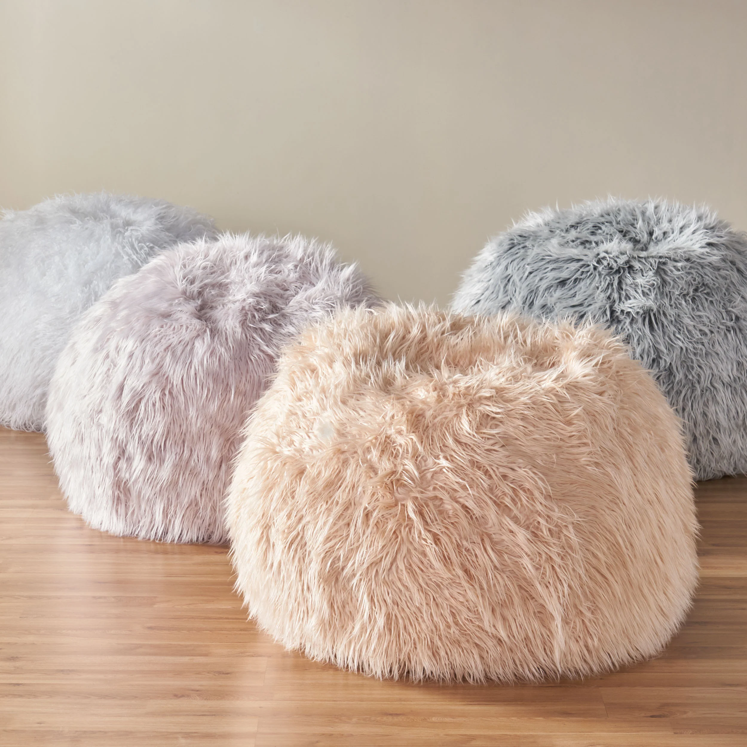 Dundas Modern Glam 3 Foot Faux Fur Bean Bag - furnishings