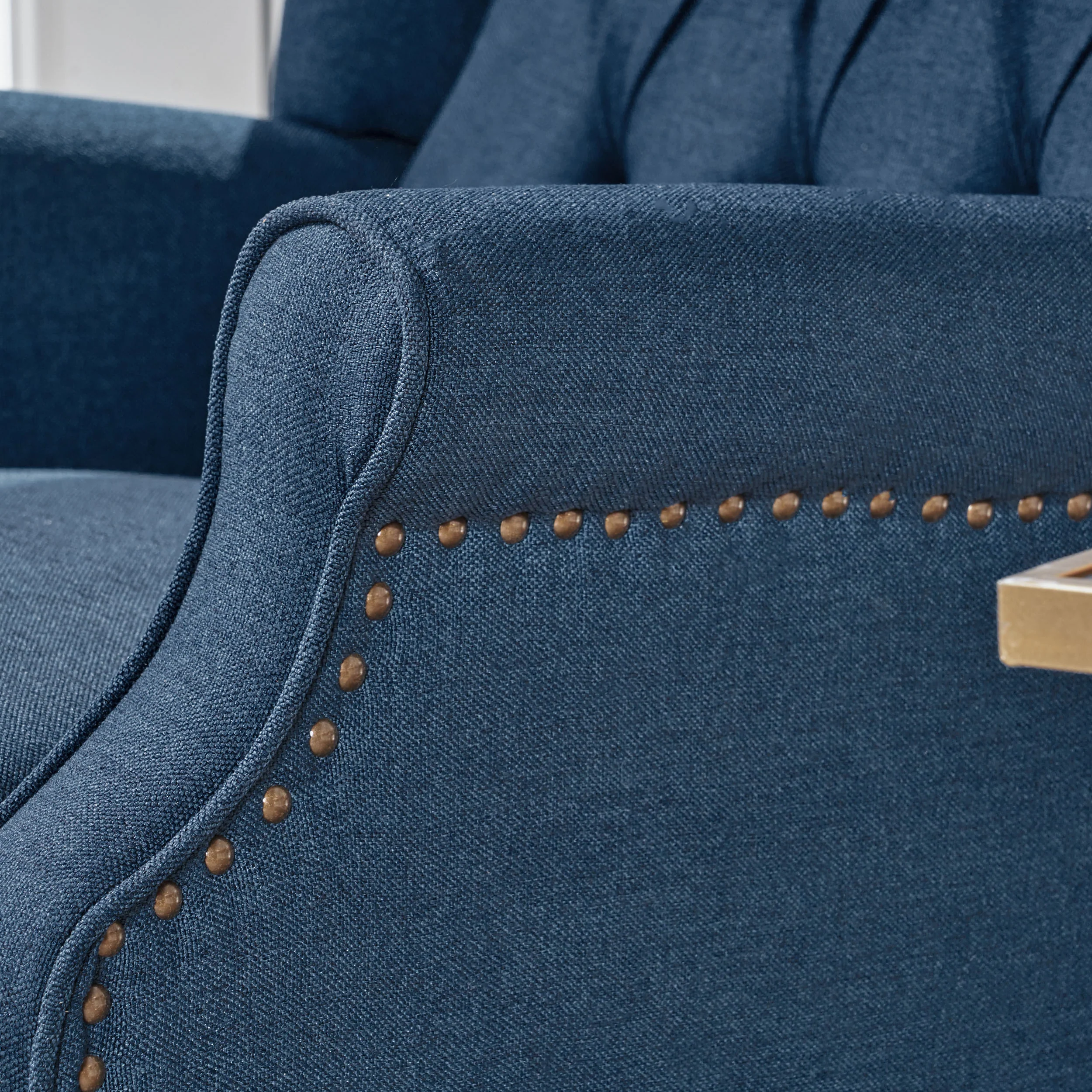 Elizabeth Tufted Back Recliner - furnishings