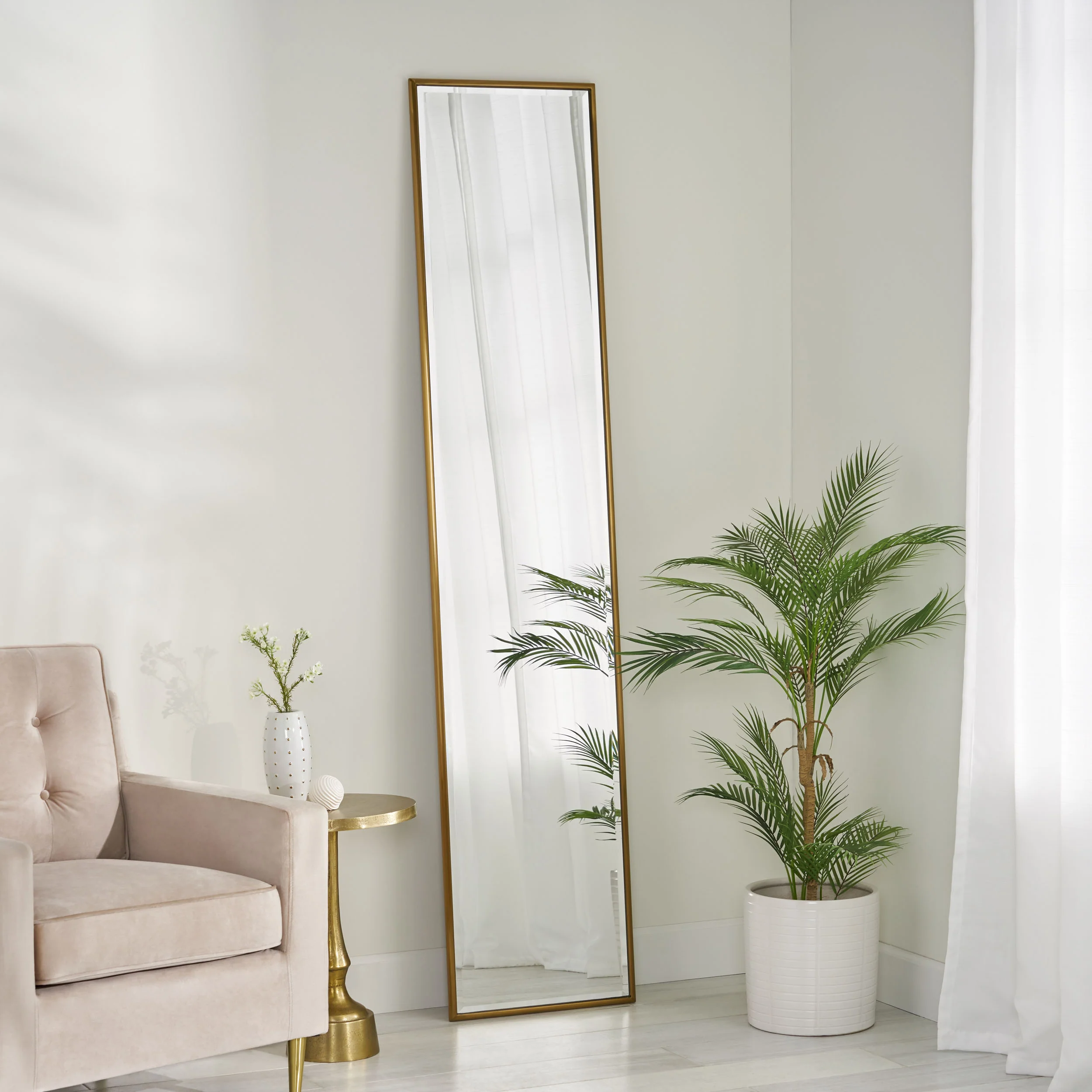 Lyanna Contemporary Rectangular Leaner Mirror - furnishings