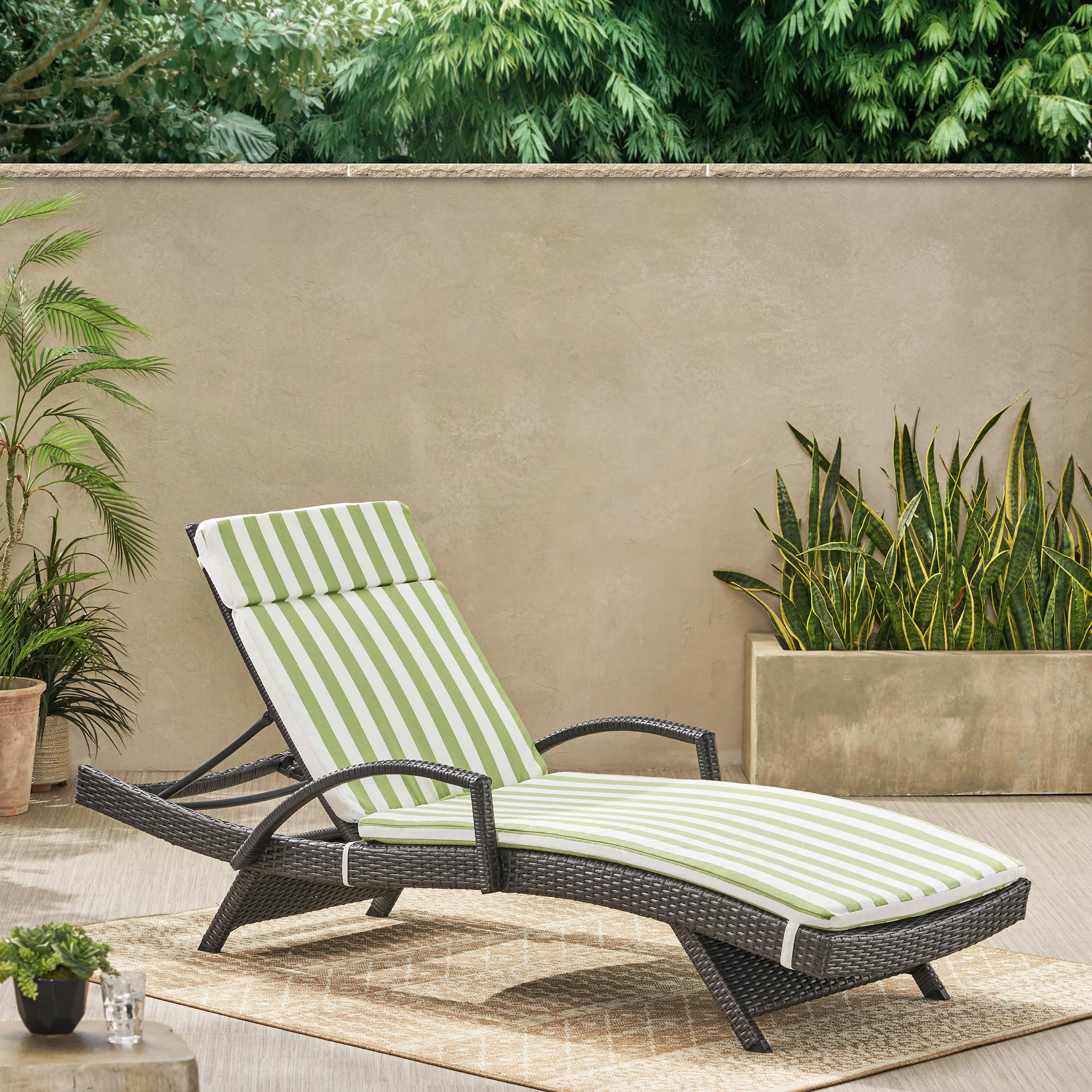 Soleil Outdoor Water Resistant Chaise Lounge Cushion - furnishings