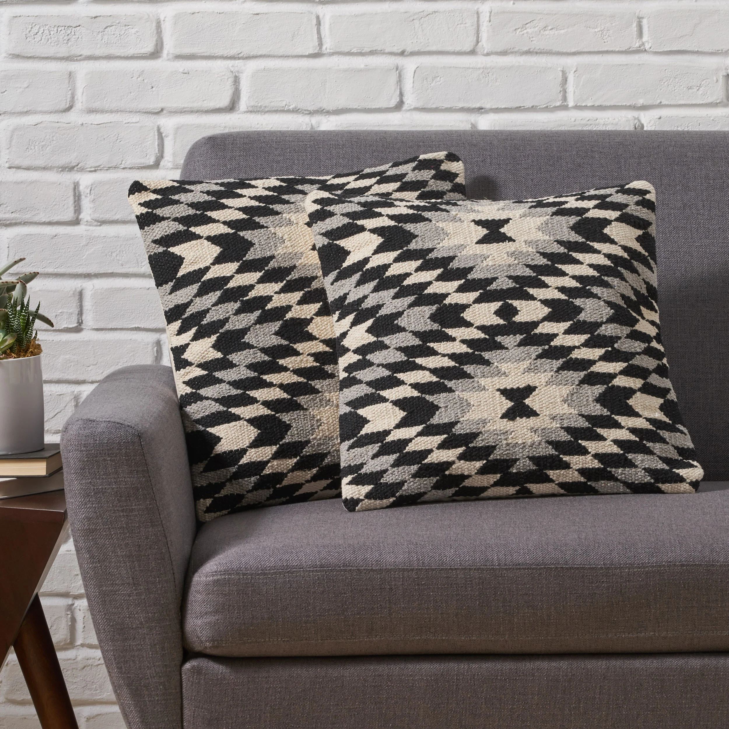 Xavien Boho Cotton Throw Pillow (Set of 2) - furnishings