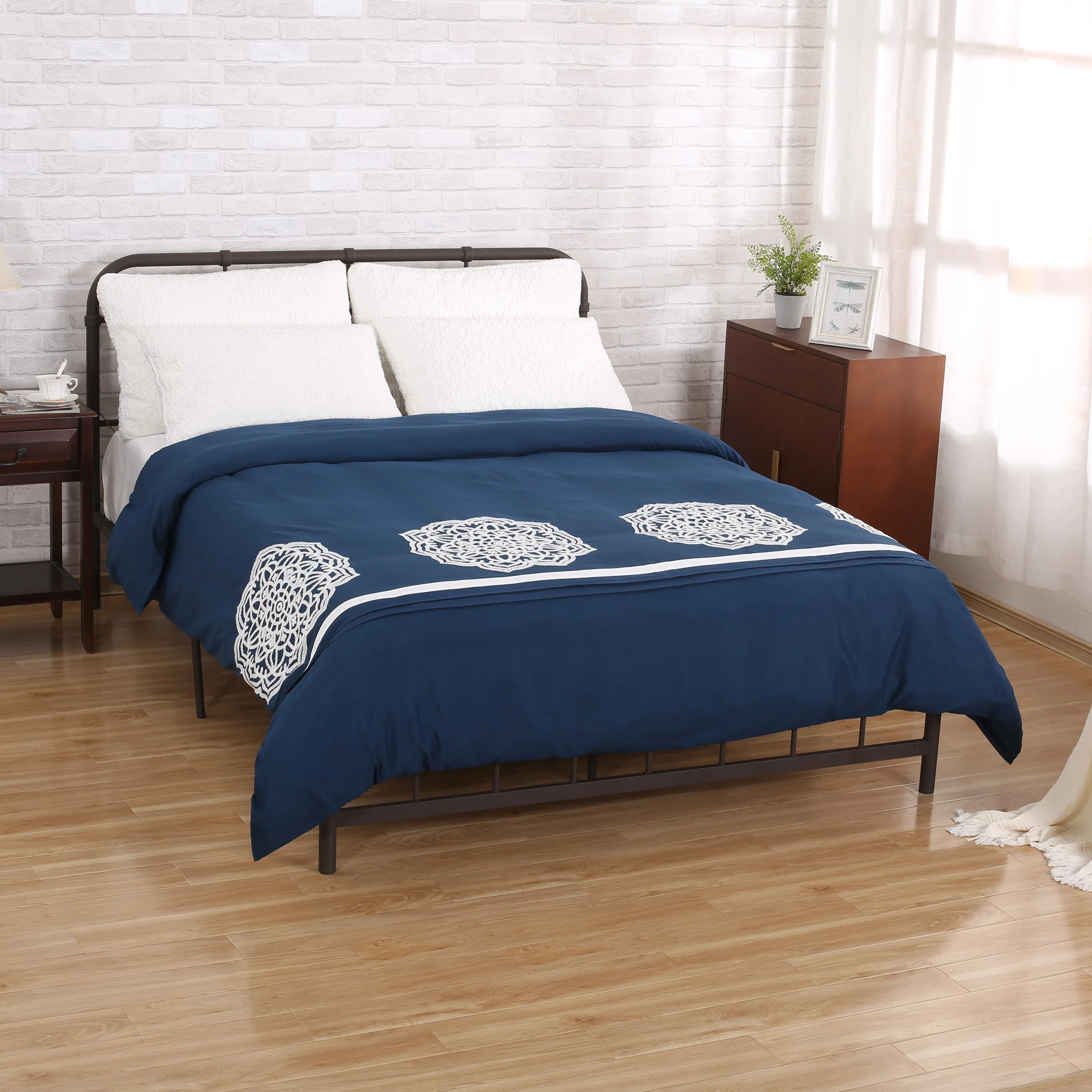 Liliana Queen Size Fabric Duvet Cover - furnishings