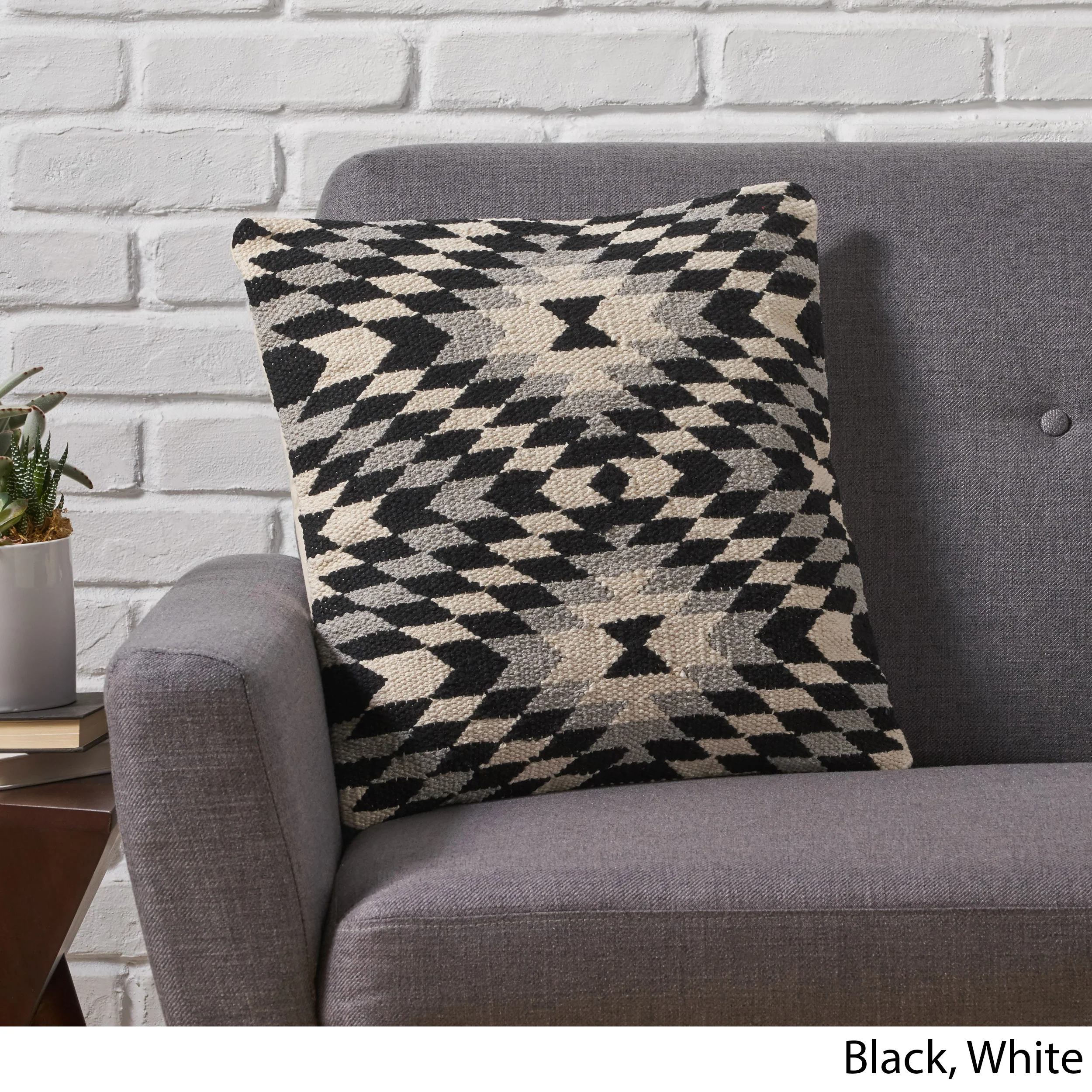 Xavien Boho Cotton Throw Pillow - furnishings