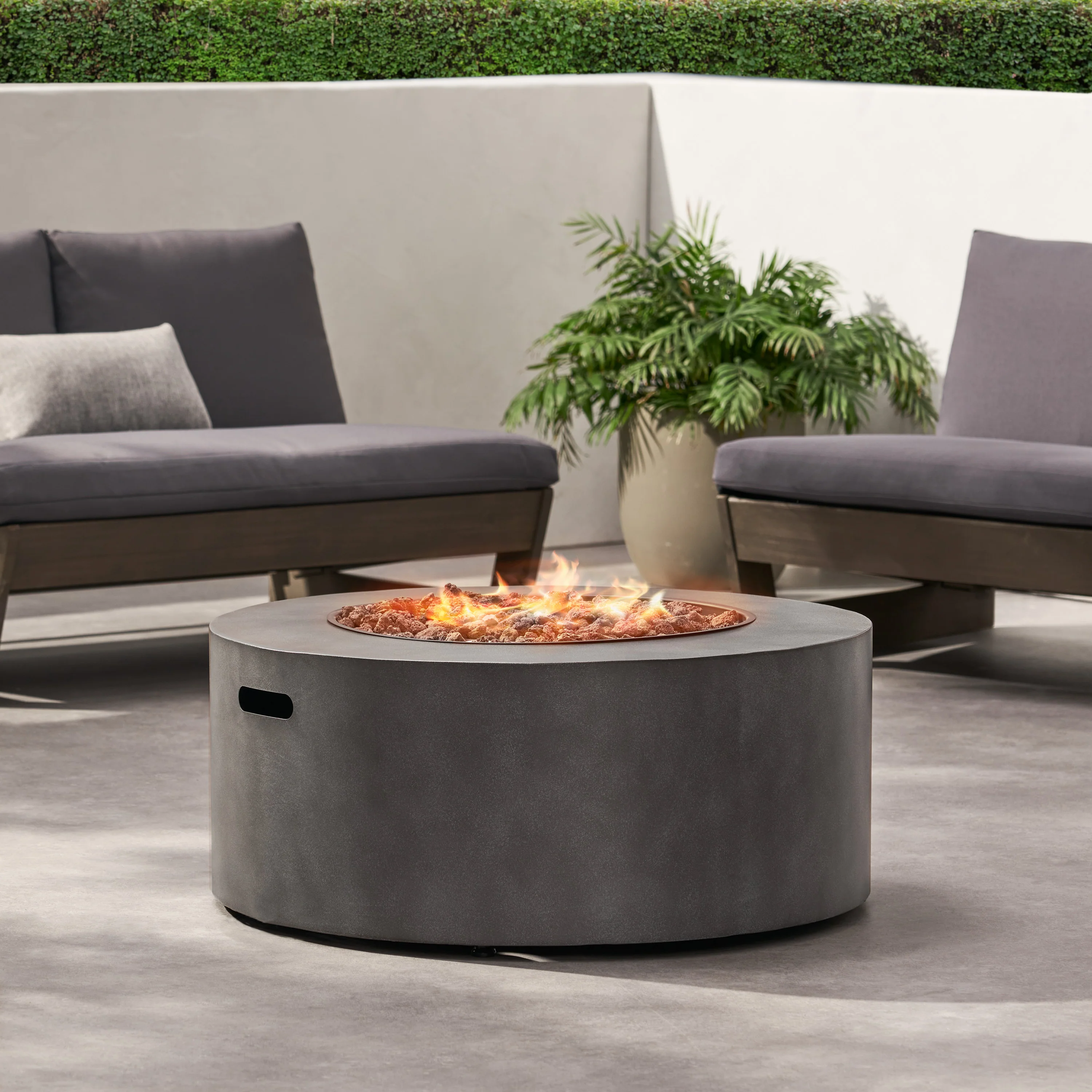 Jasmine Outdoor 40,000 BTU Circular Fire Pit (No Tank Holder) - furnishings