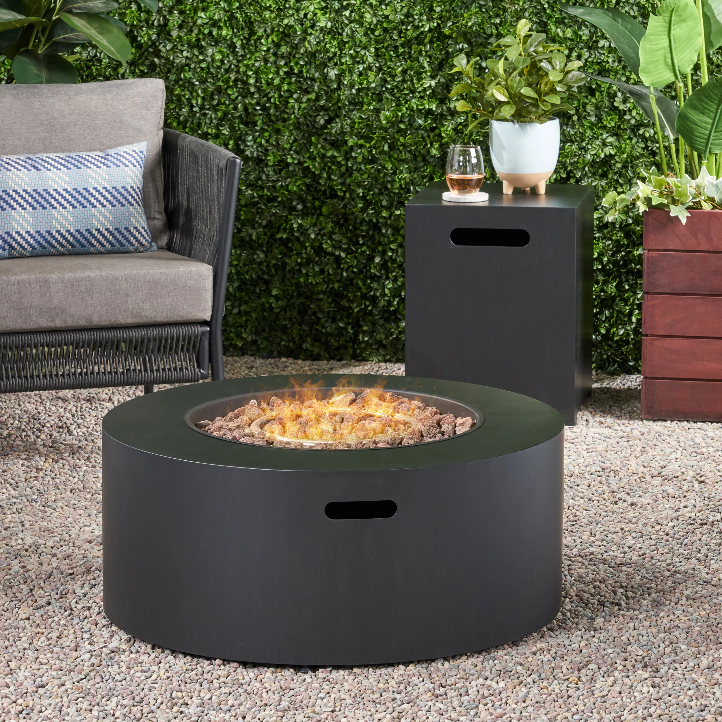 Jefferson Outdoor Round Fire Pit with Tank Holder - furnishings
