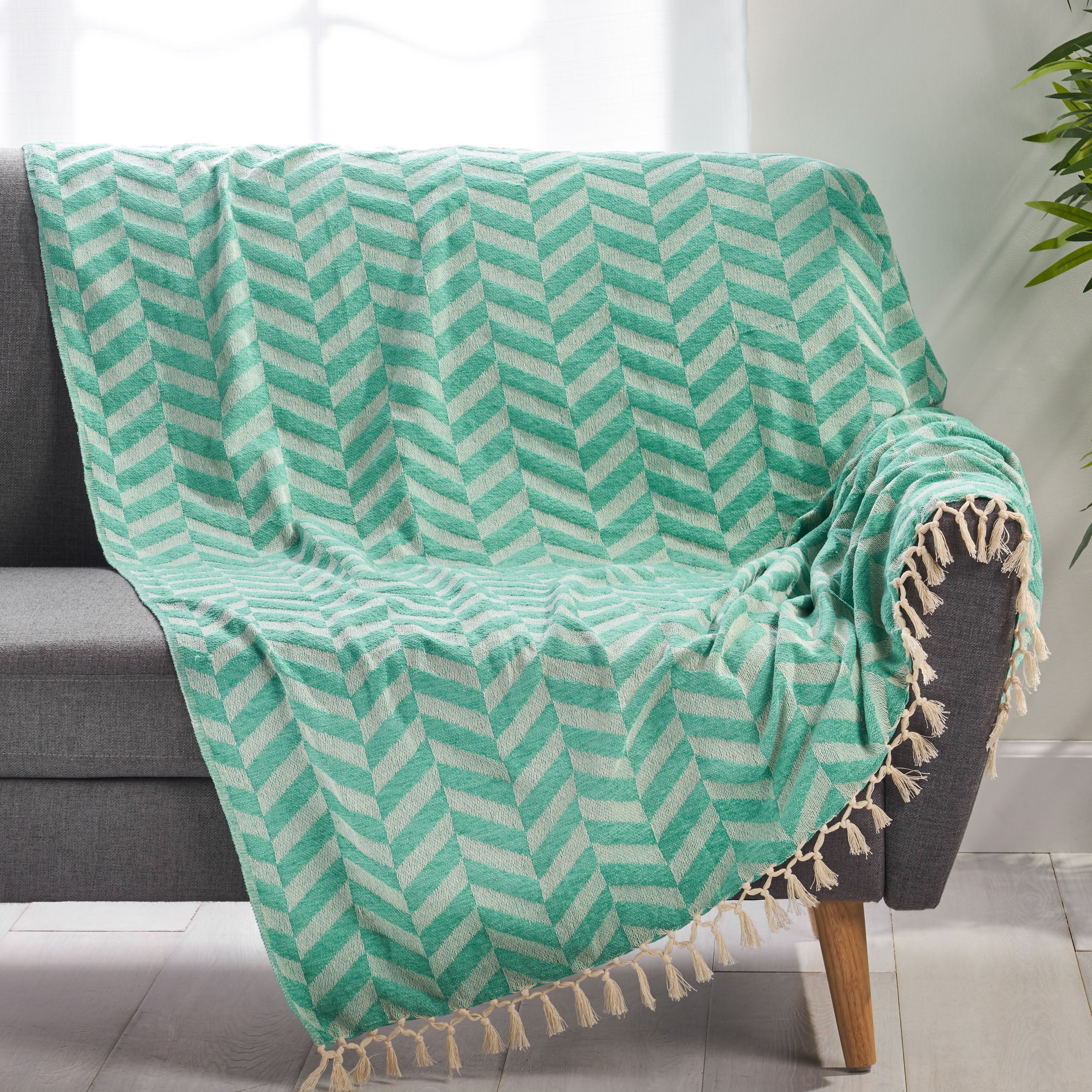 Wissam Hand Loomed Throw Blanket - furnishings