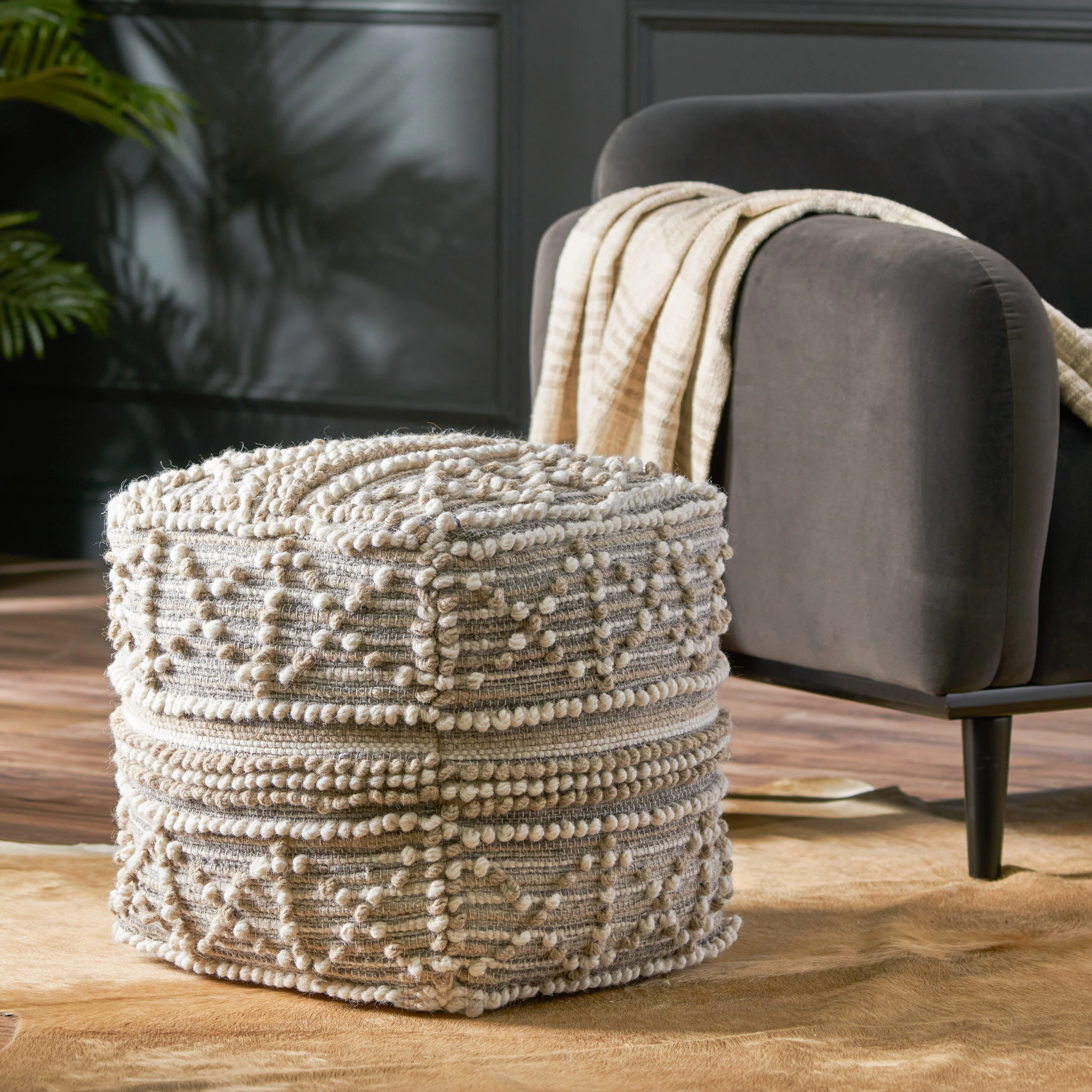 Everliegh Contemporary Wool and Cotton Pouf Ottoman - furnishings