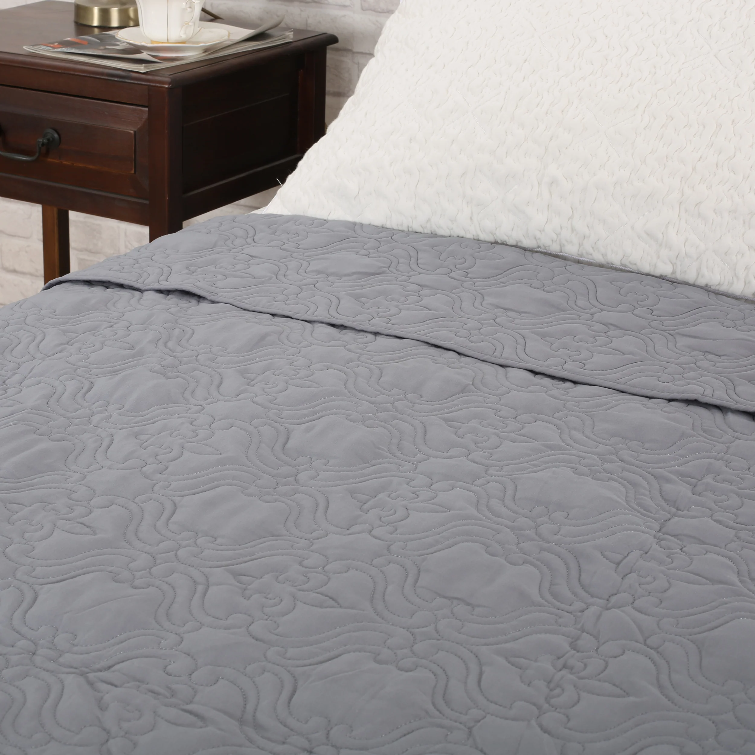 Landyn Double Bed Fabric Quilt - furnishings