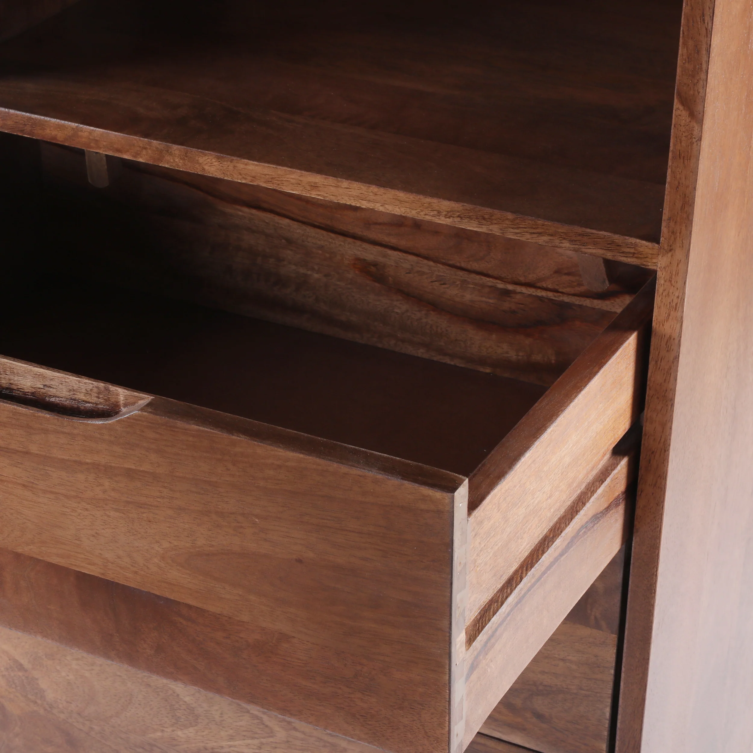 Senoia Handcrafted Mid-Century Modern Mango Wood 3 Drawer Chest - furnishings
