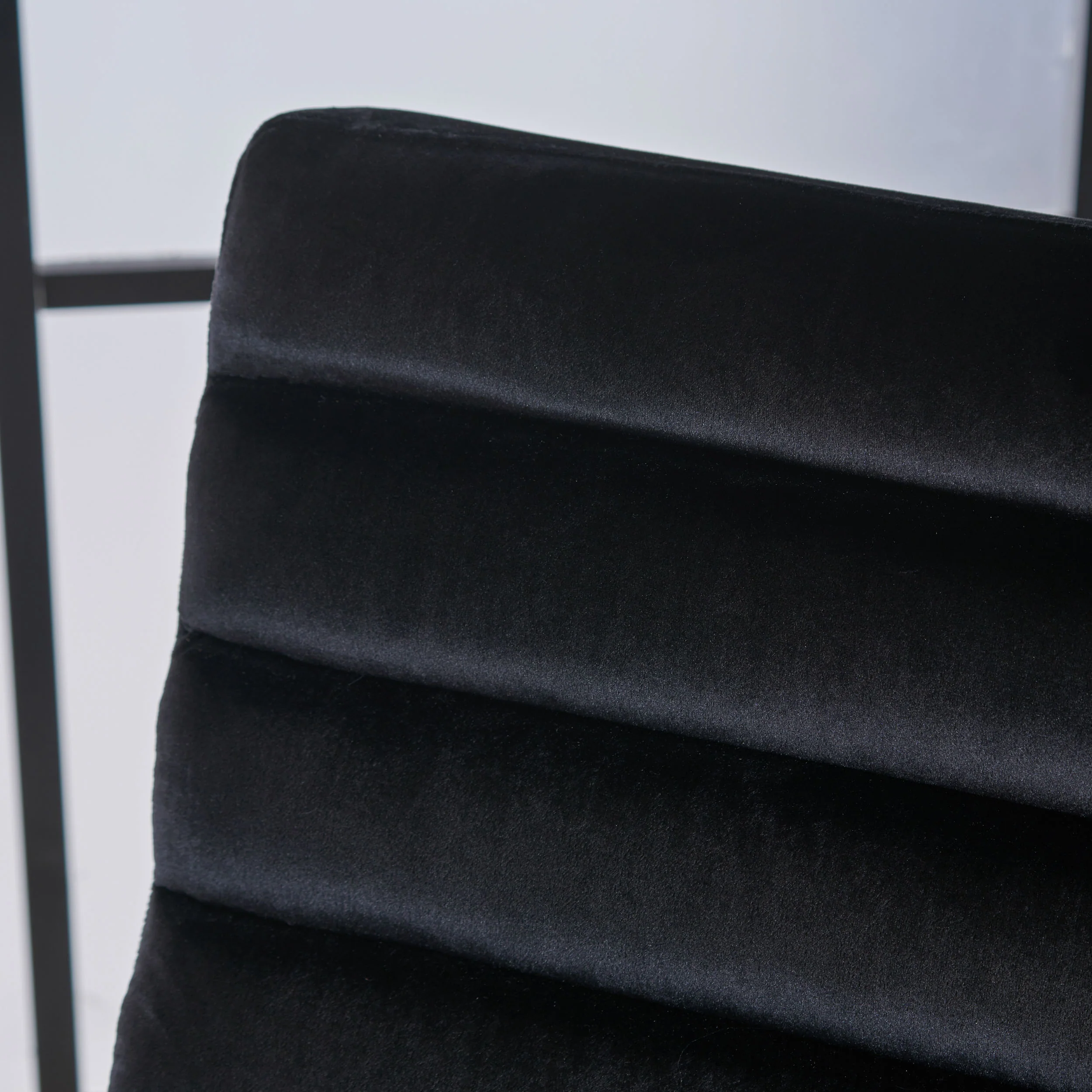 Felicia Parisian Modern Velvet Lounge Accent Chair - furnishings