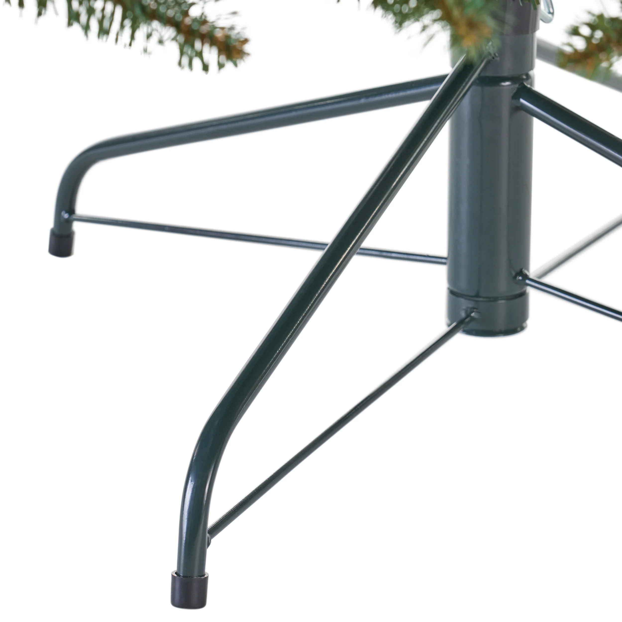 7-foot Norway Spruce Pre-Lit or Unlit Hinged Artificial Christmas Tree - furnishings