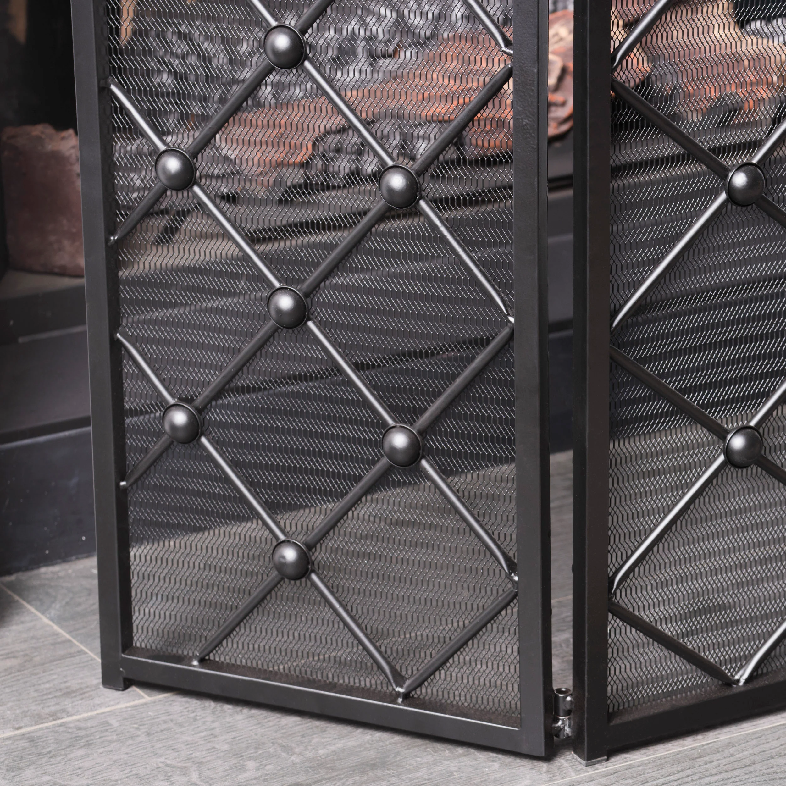 Chamberlain Modern 3-Panel Diamond Pattern Iron Fireplace Screen - furnishings