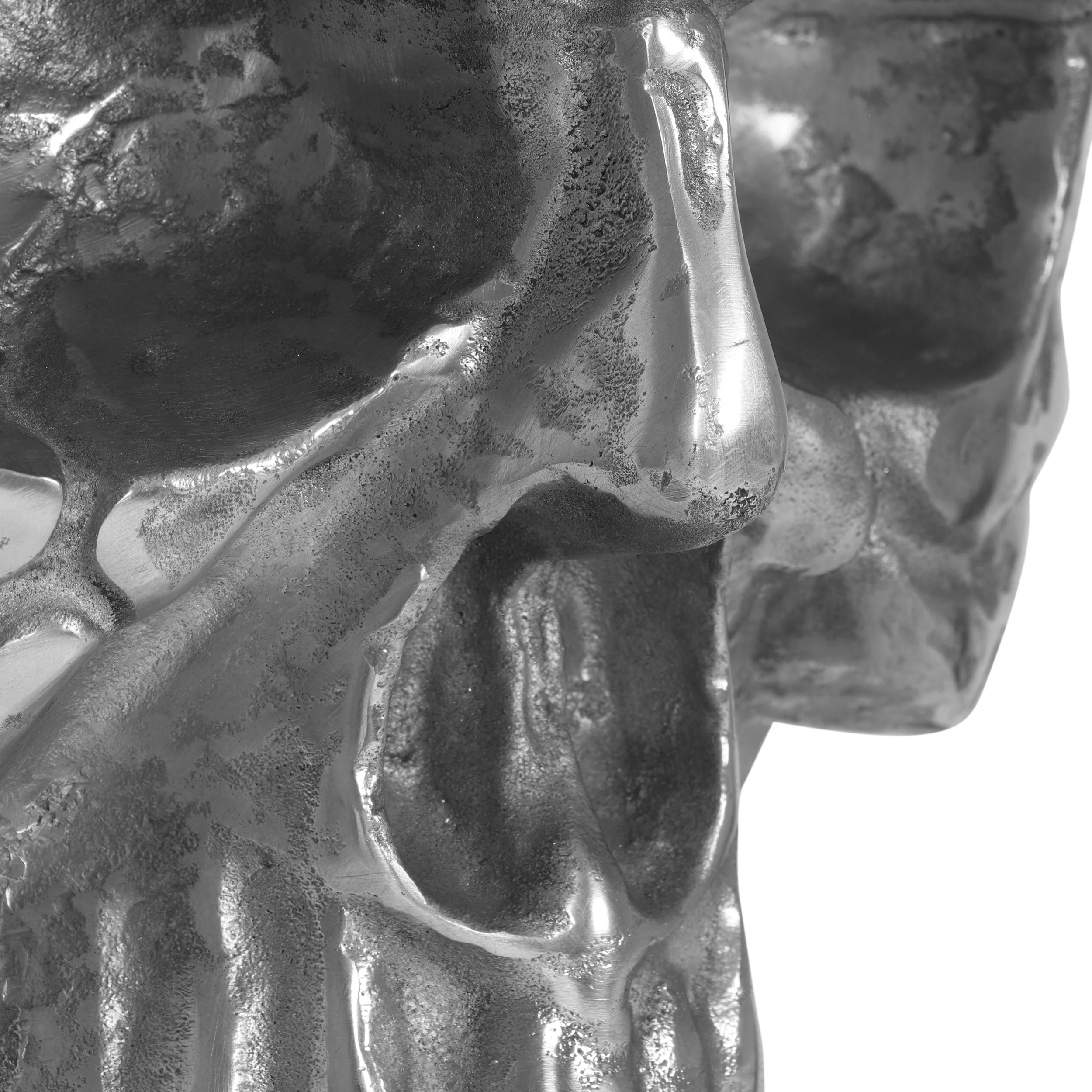 Headly Handmade Aluminum Skull Wall Decor, Antique Silver - furnishings