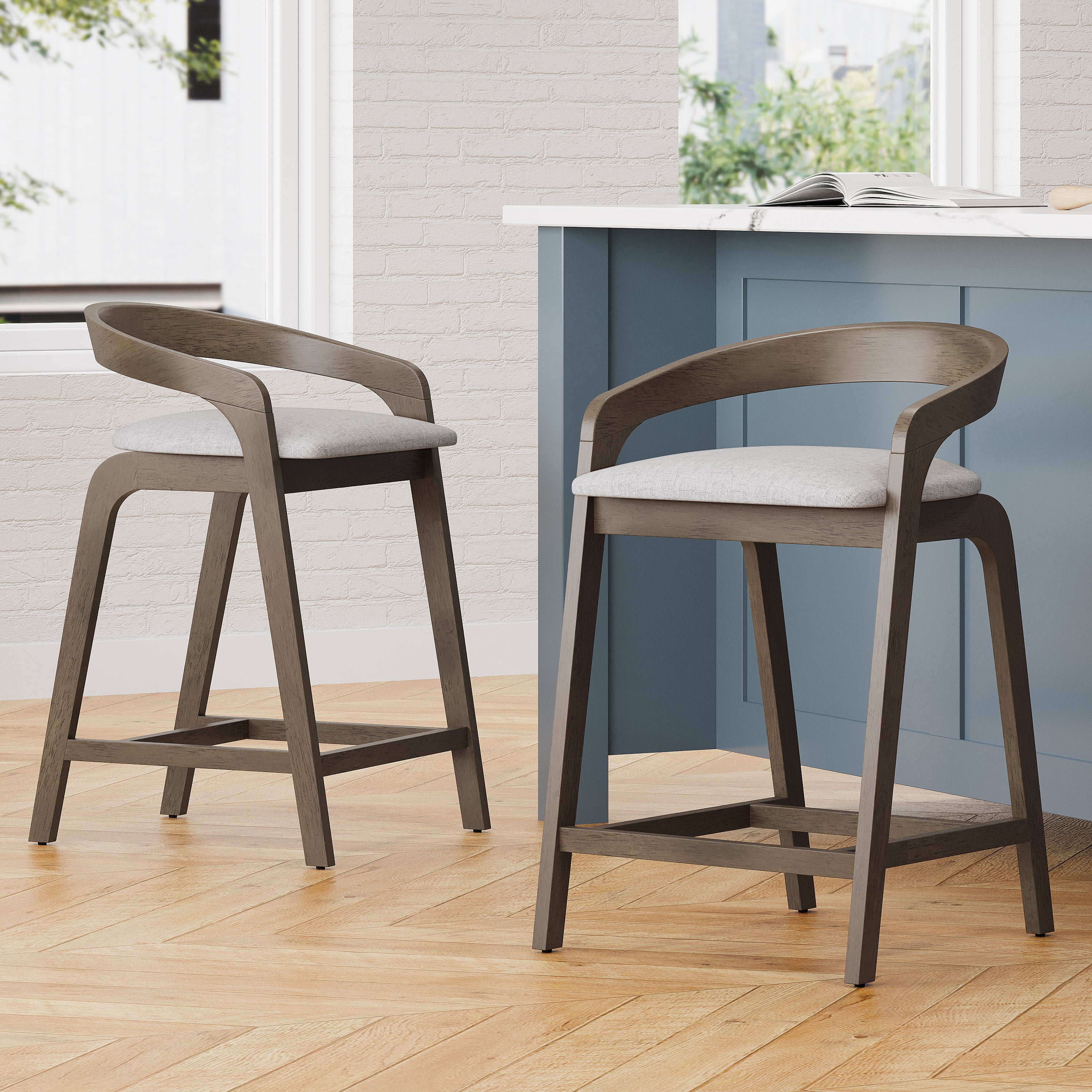 Evereste Counter Stools with Cushions - furnishings