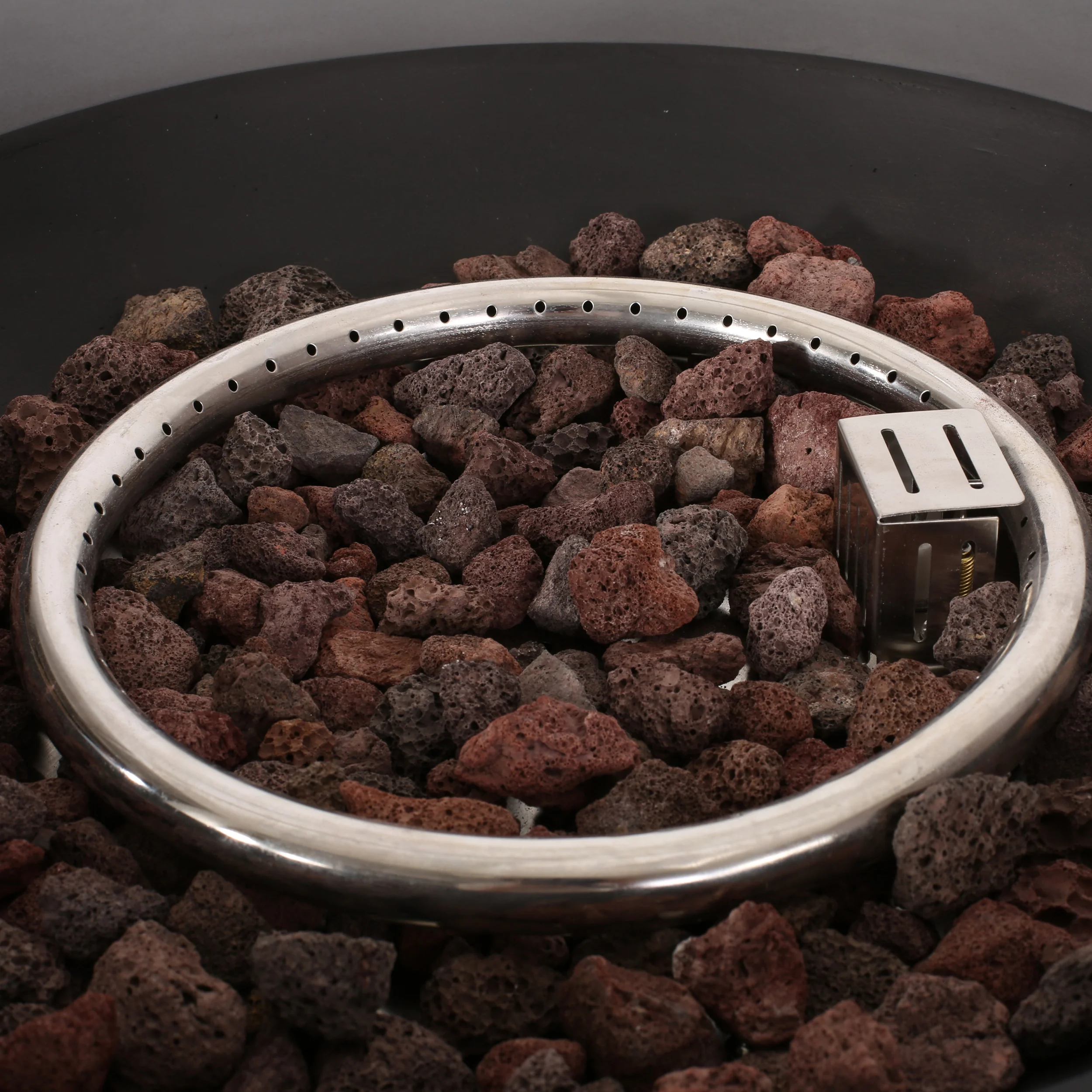 Moloney Outdoor 40,000 BTU Square Fire Pit - furnishings