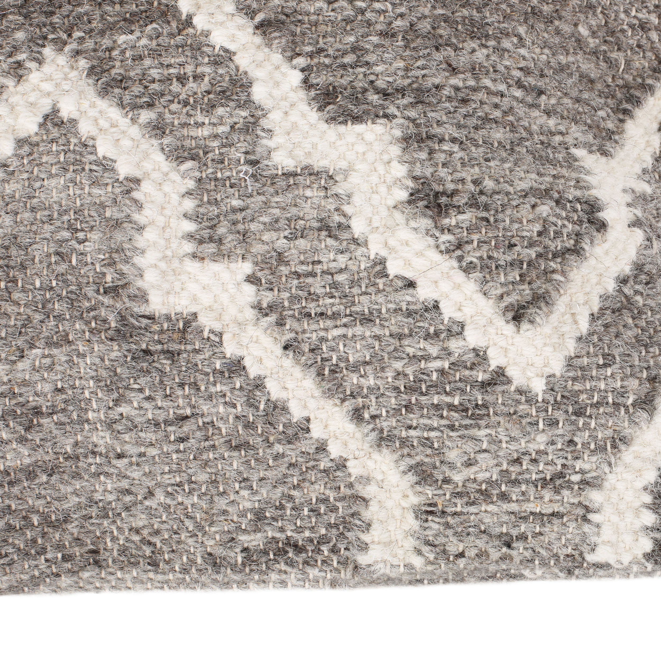 Basma Boho Wool Pillow Cover - furnishings