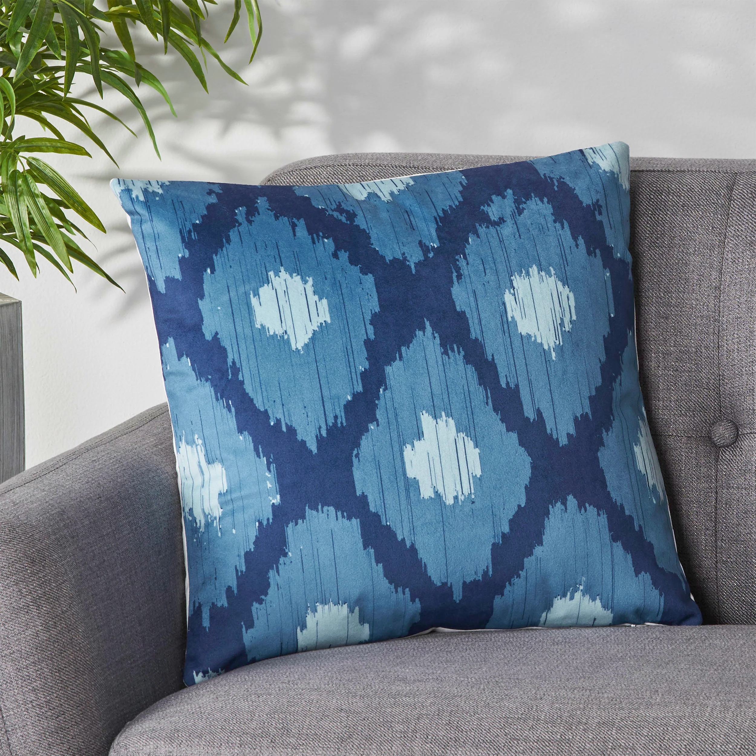 Callum Modern Pillow Cover - furnishings