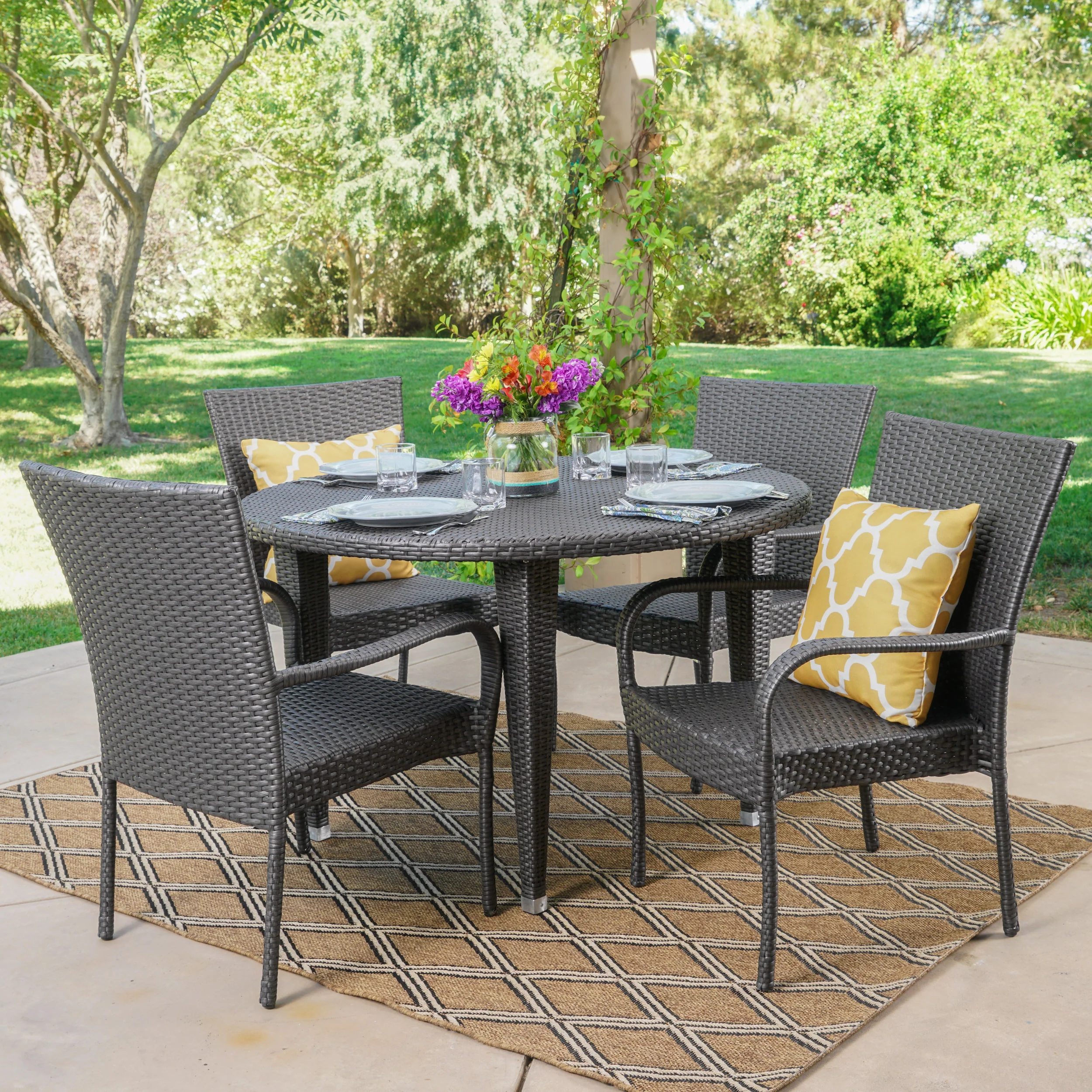 Sol y Luna Outdoor 5 Piece Wicker Dining Set - furnishings