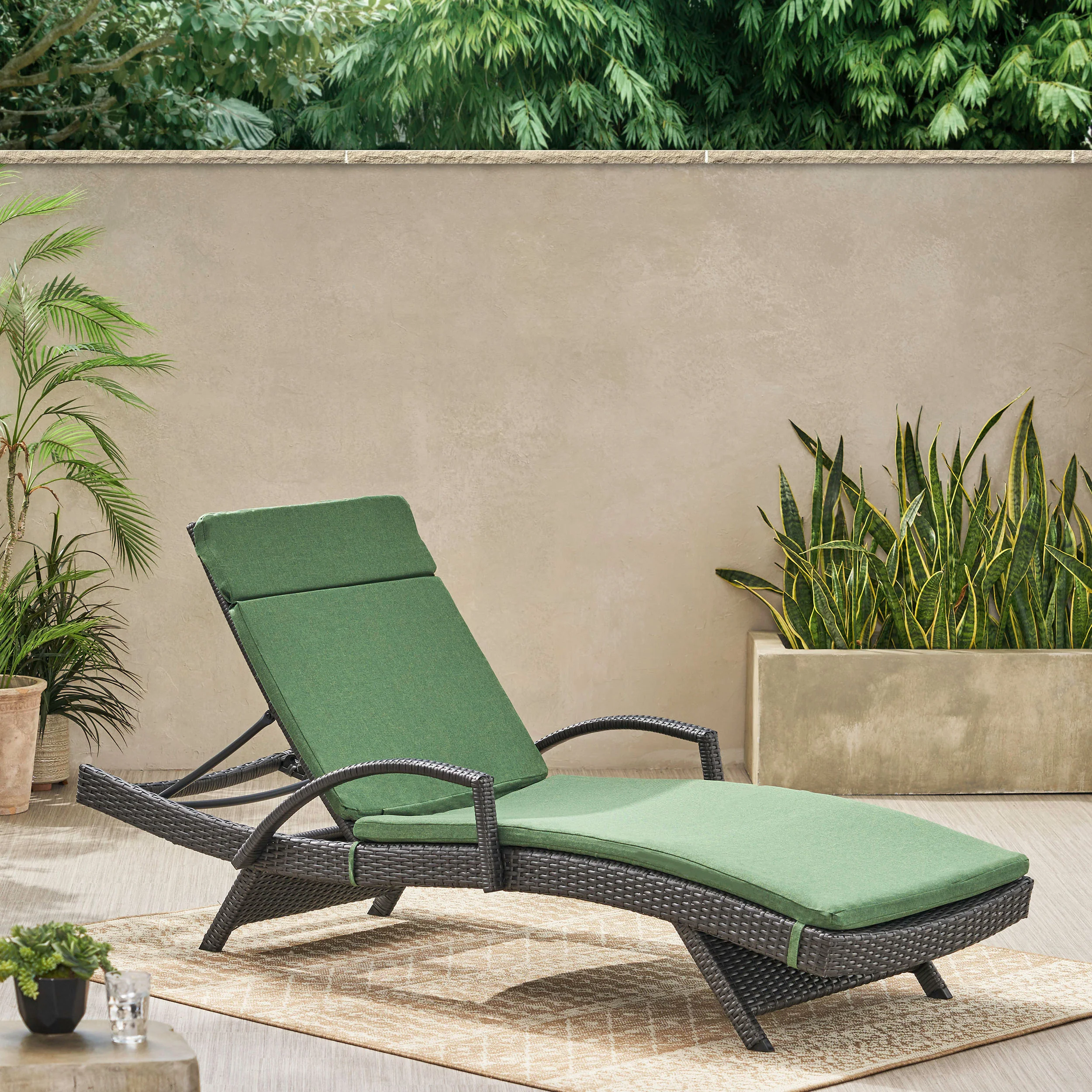Soleil Outdoor Water Resistant Chaise Lounge Cushion - furnishings