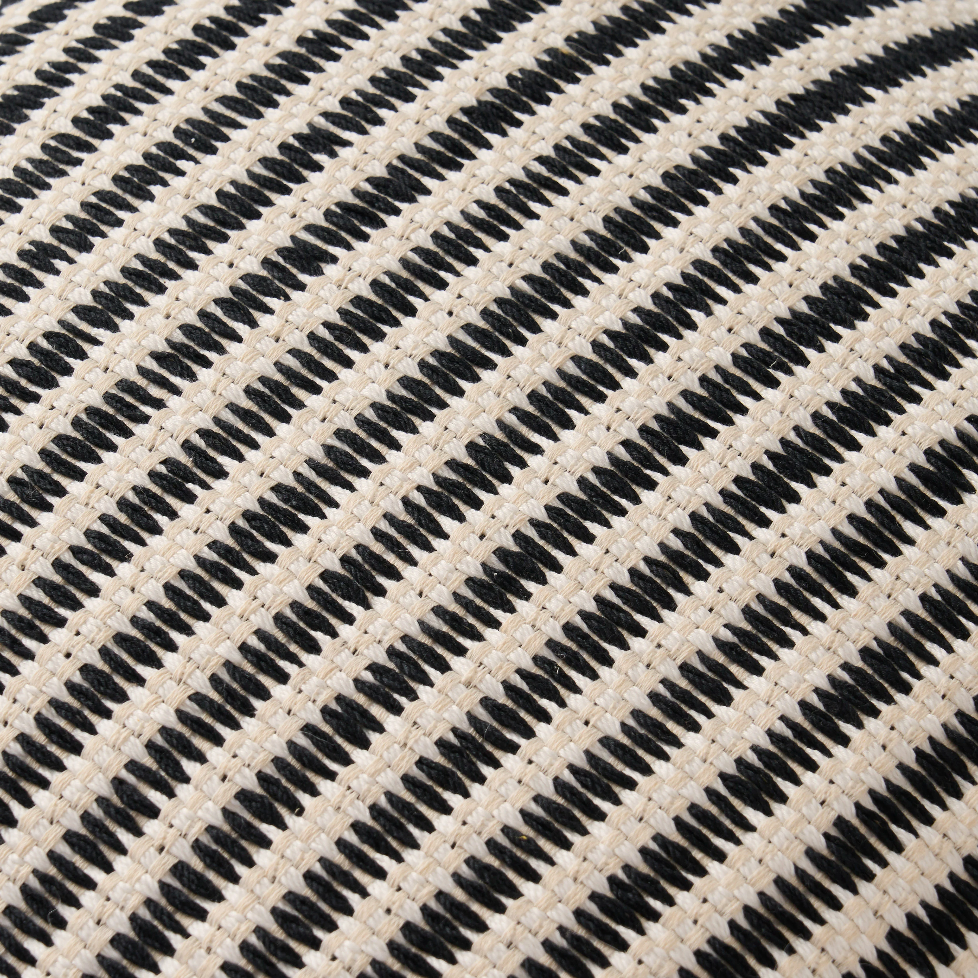 Demiya Boho Yarn Pouf - furnishings