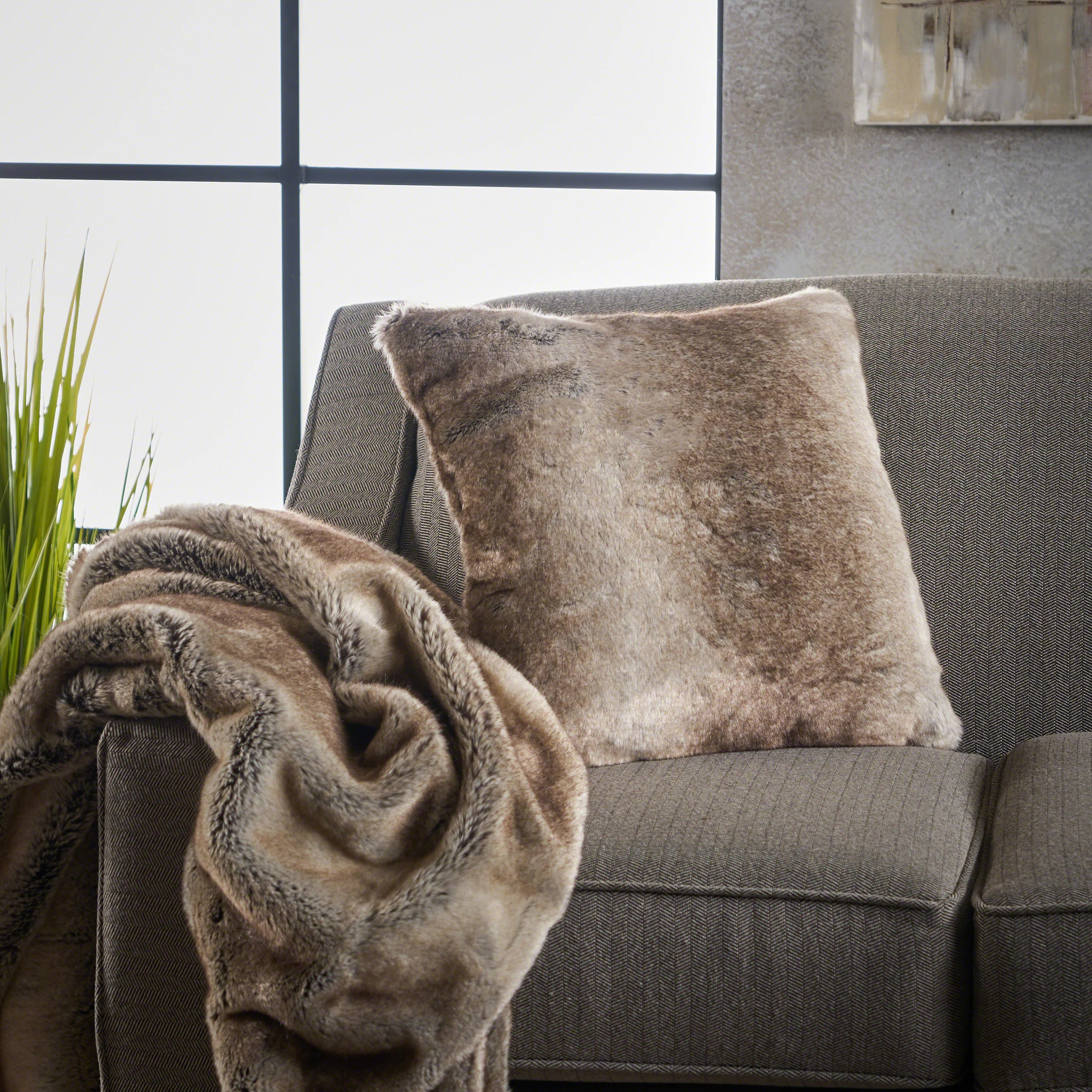 Trepida Faux Fur Pillow and Throw Blanket Combo (Set of 2) - furnishings