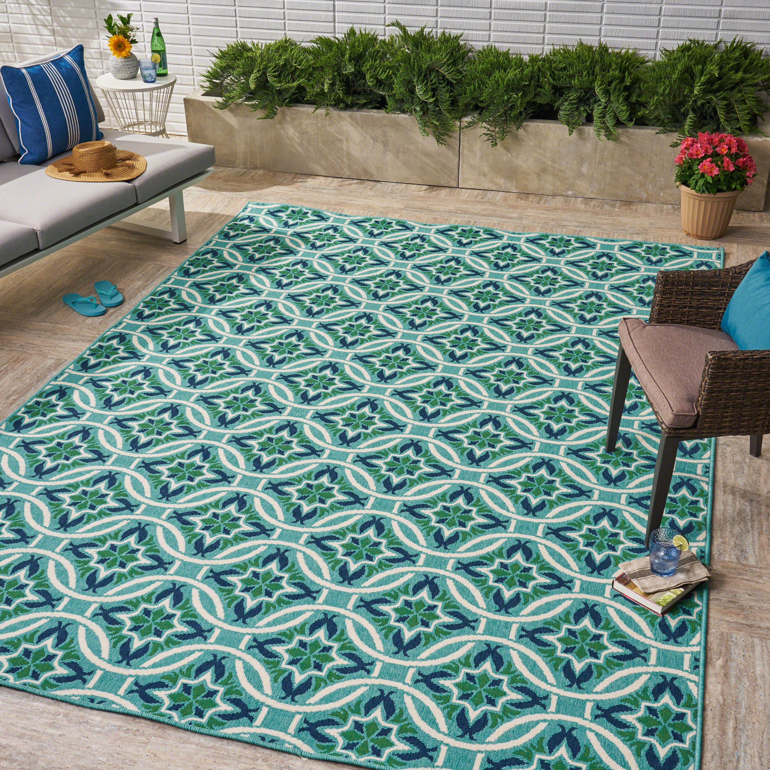 Foxwood Indoor/Outdoor Geometric Area Rug, Blue and Green - furnishings