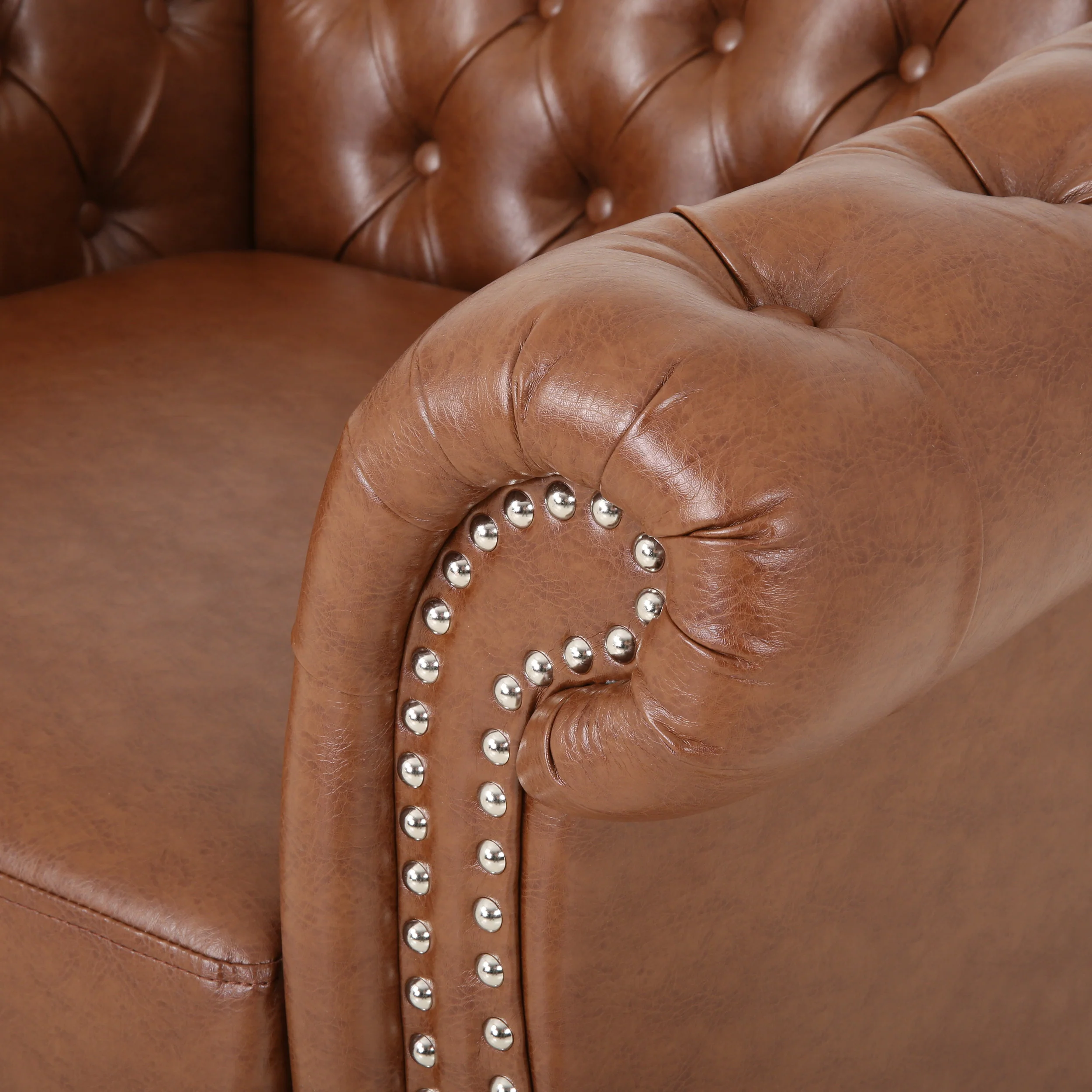 Madelena Traditional Chesterfield Club Chair - furnishings