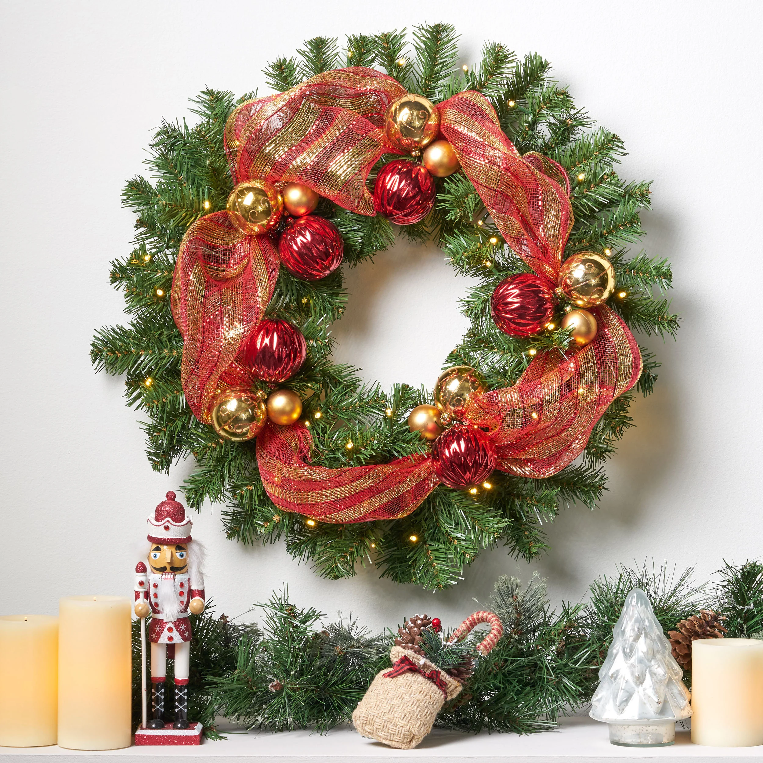 24-inch Noble For Pre-Lit Warm White LED Pre-Decorated Artificial Christmas Wreath - furnishings