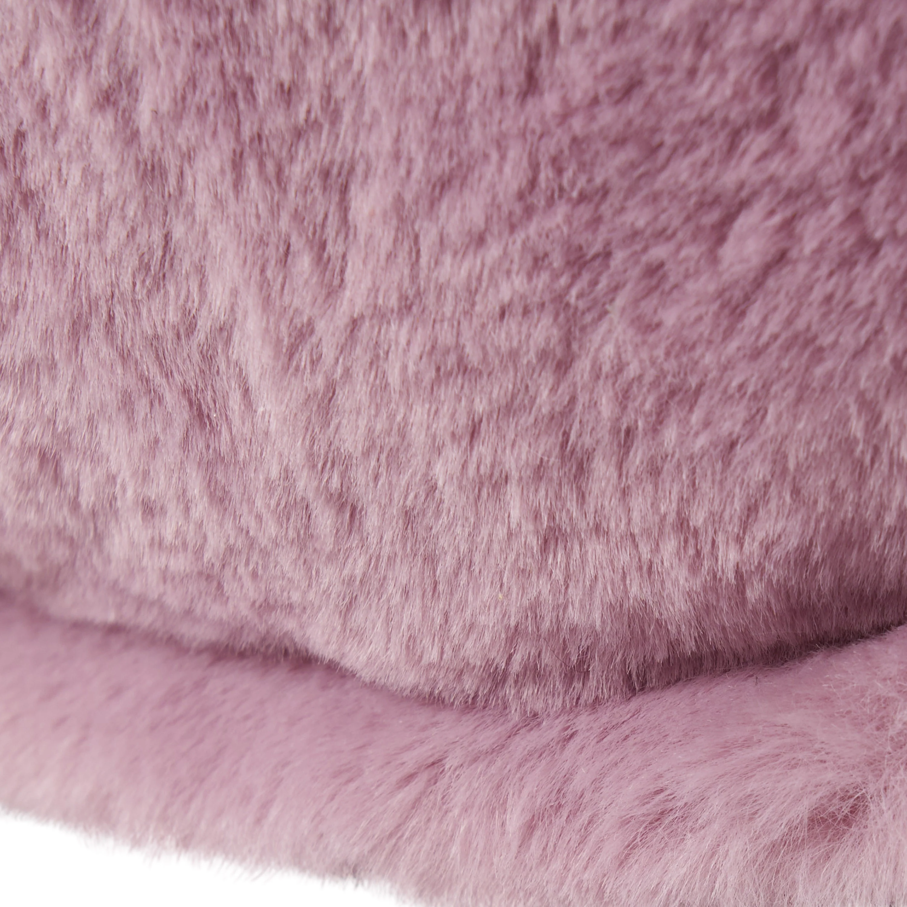 Pickerel Modern Glam Faux Fur Cube Pouf - furnishings
