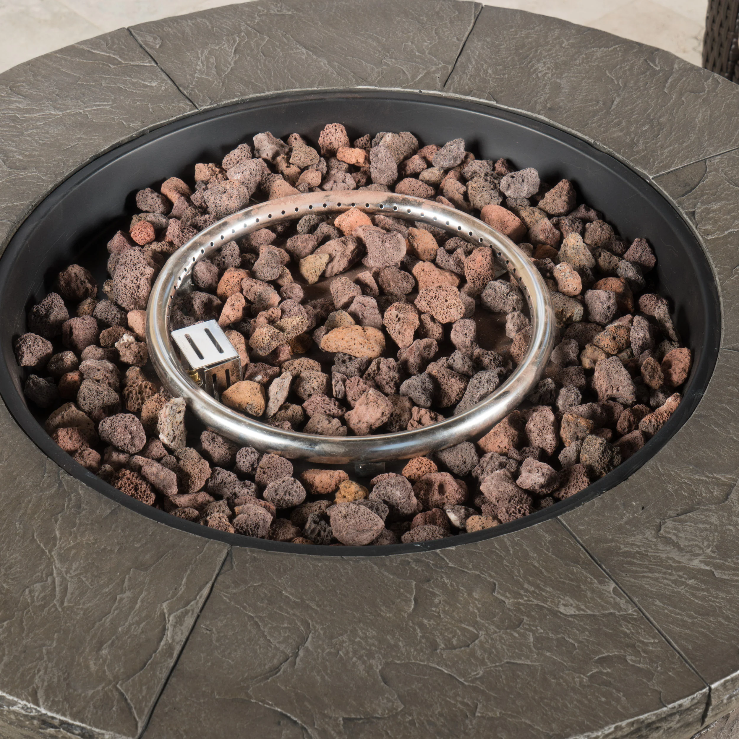 Arlana Outdoor 40,000 BTU Lightweight Concrete Circular Fire Pit - furnishings