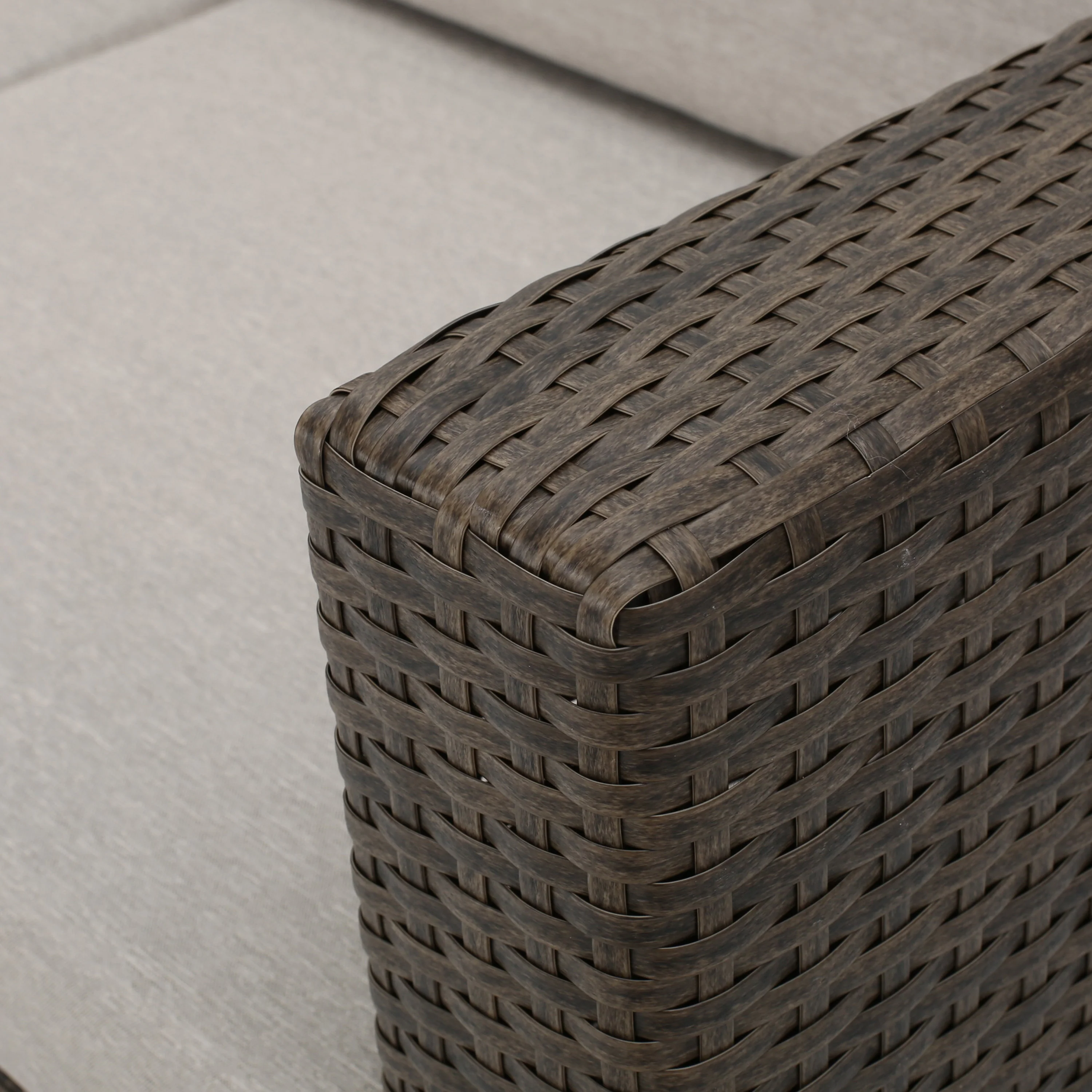 Venice 6-Seater Outdoor Brown PE Wicker Sofa Set with Coffee Table - furnishings