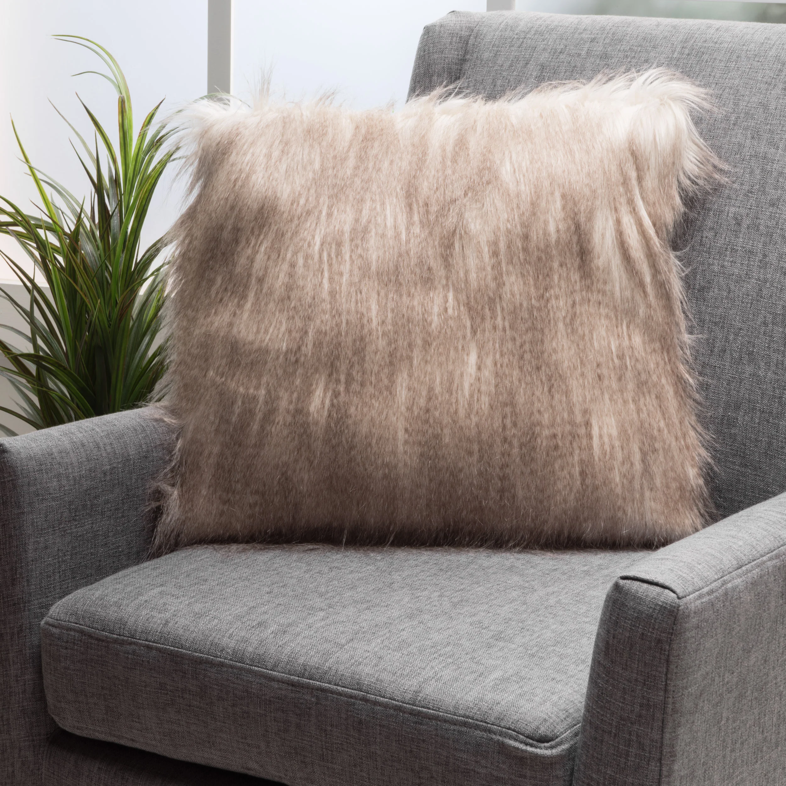 Ellison Modern Glam Faux Fur Throw Pillow - furnishings