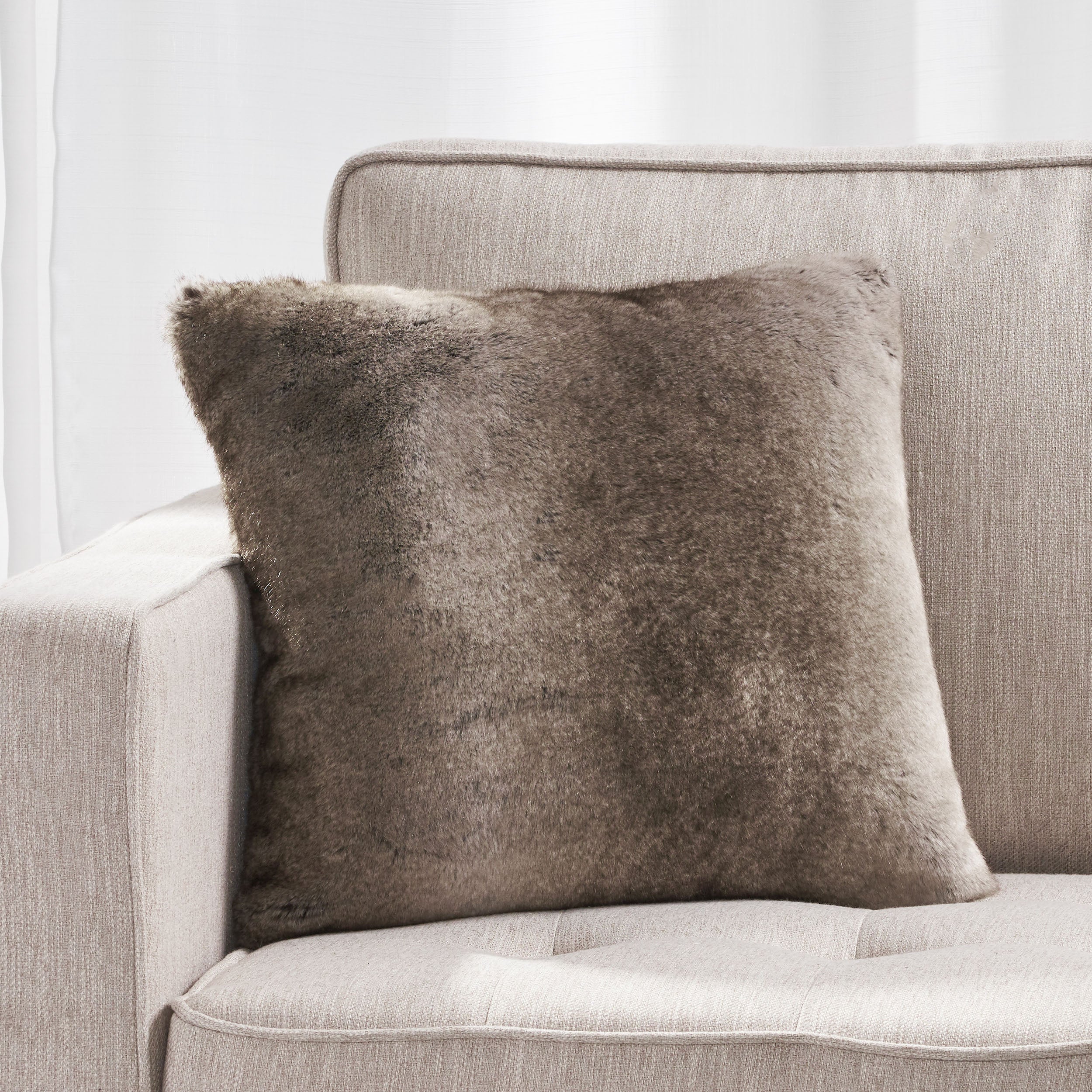 Ellison Modern Glam Faux Fur Throw Pillow - furnishings
