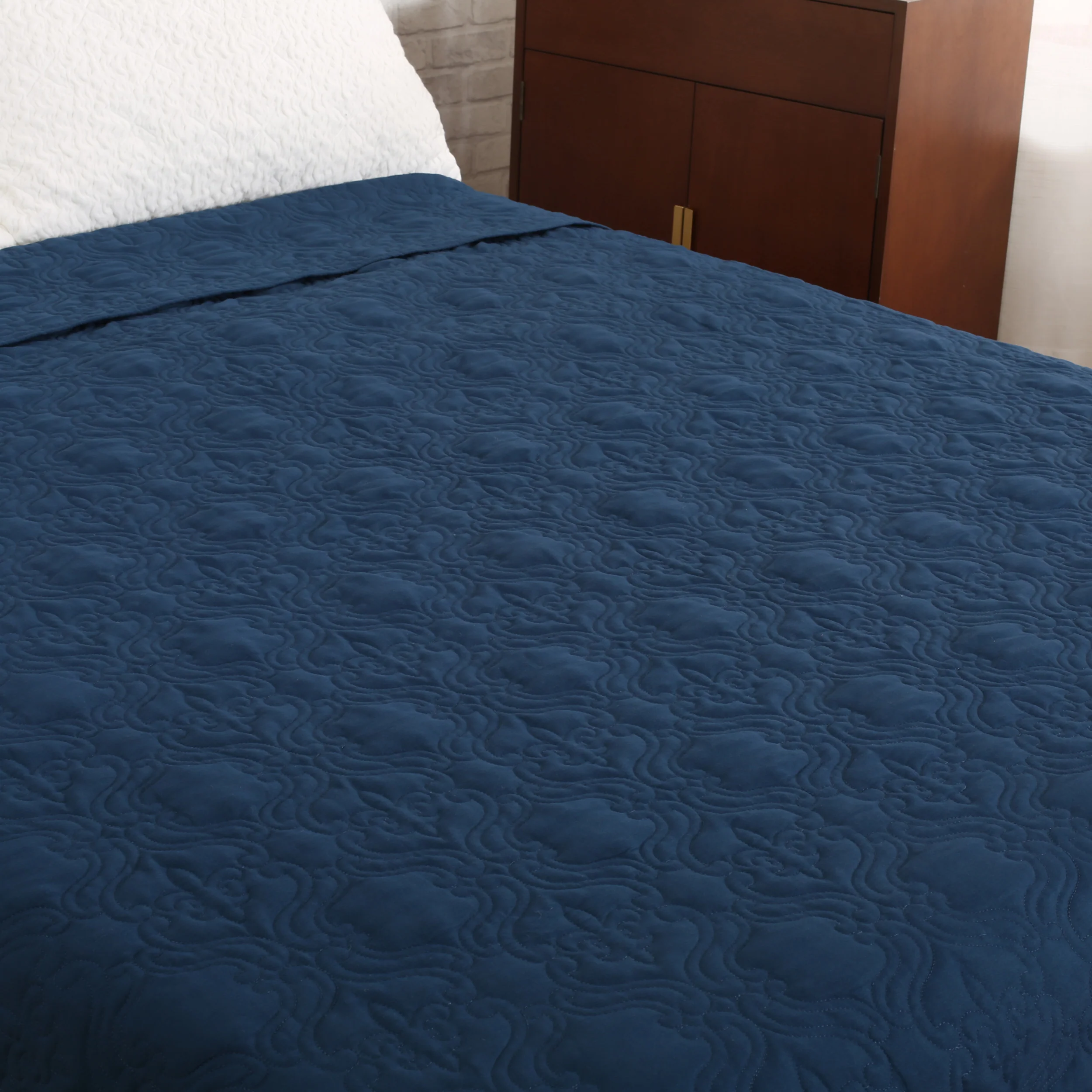 Landyn Double Bed Fabric Quilt - furnishings
