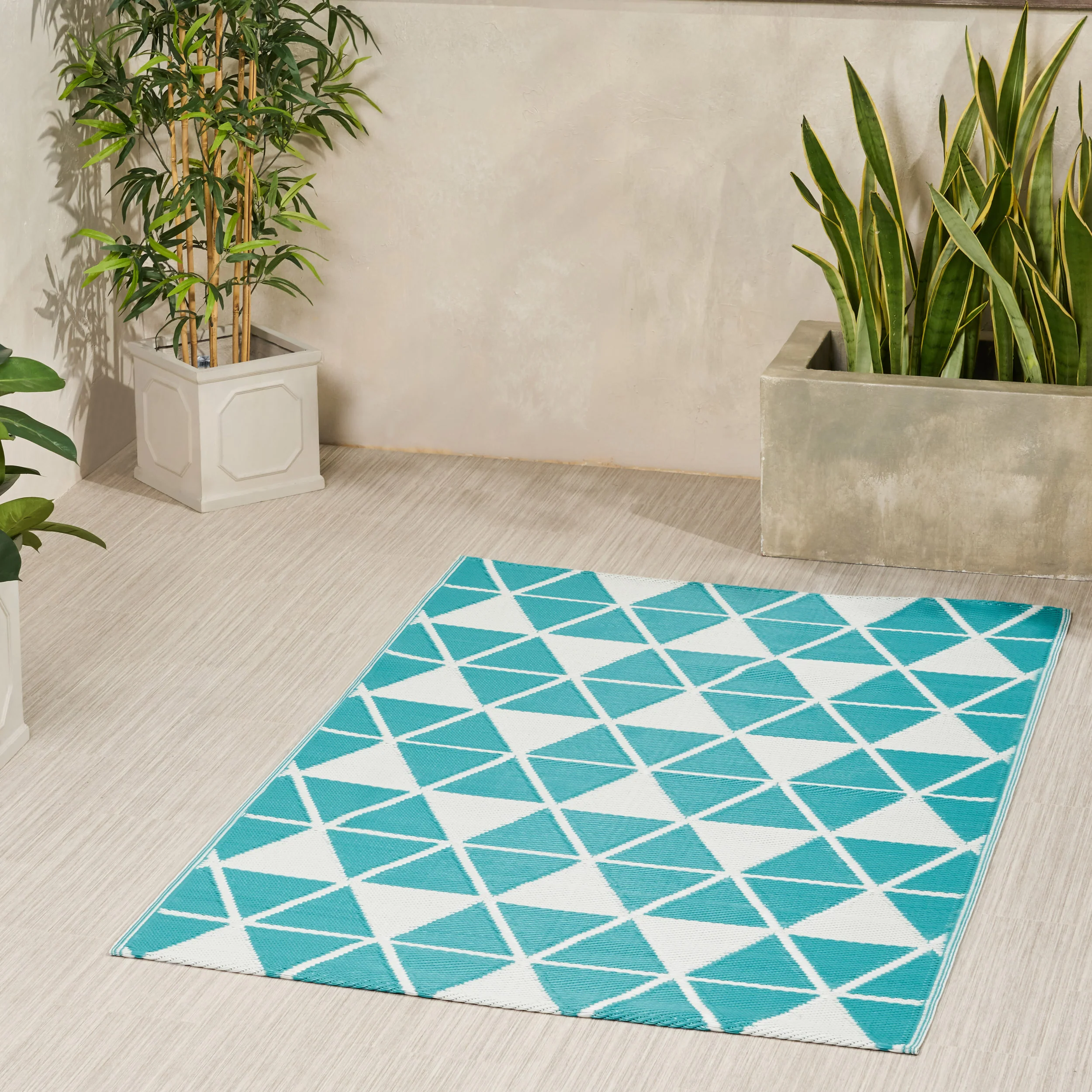 Dimitra Outdoor Modern Scatter Rug - furnishings
